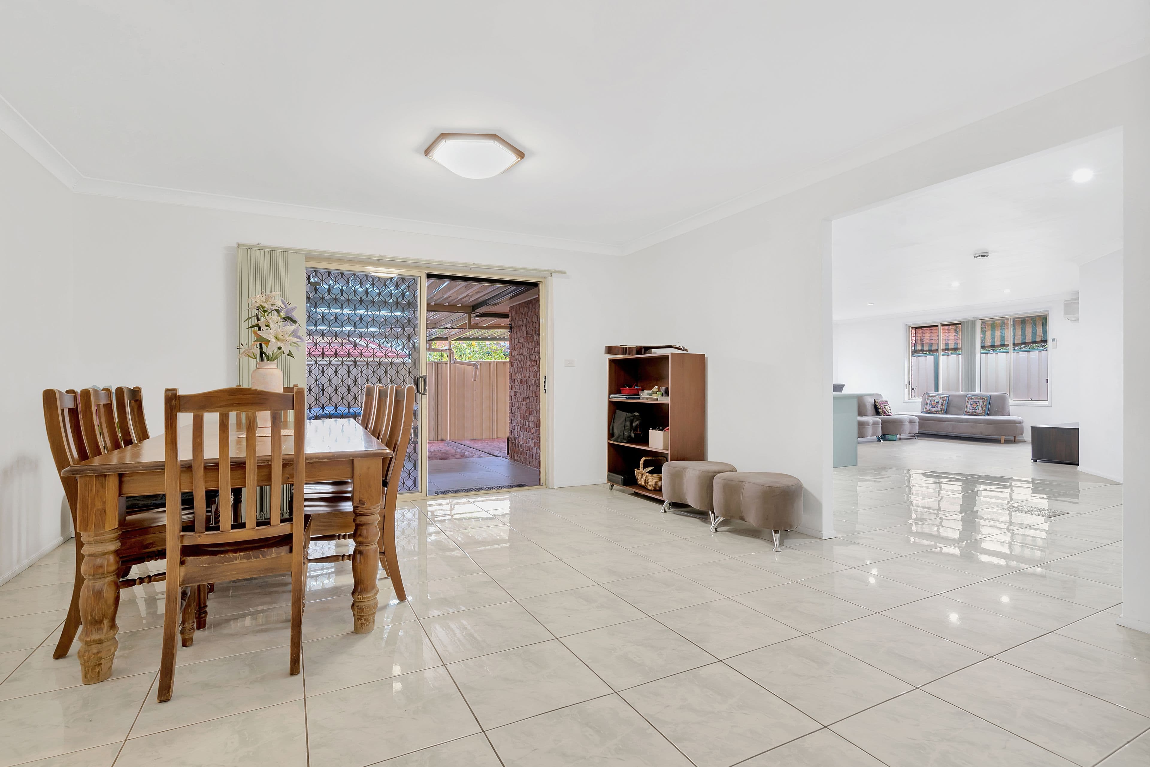 7 Barnwell Place, Cecil Hills - Thumbnail 3