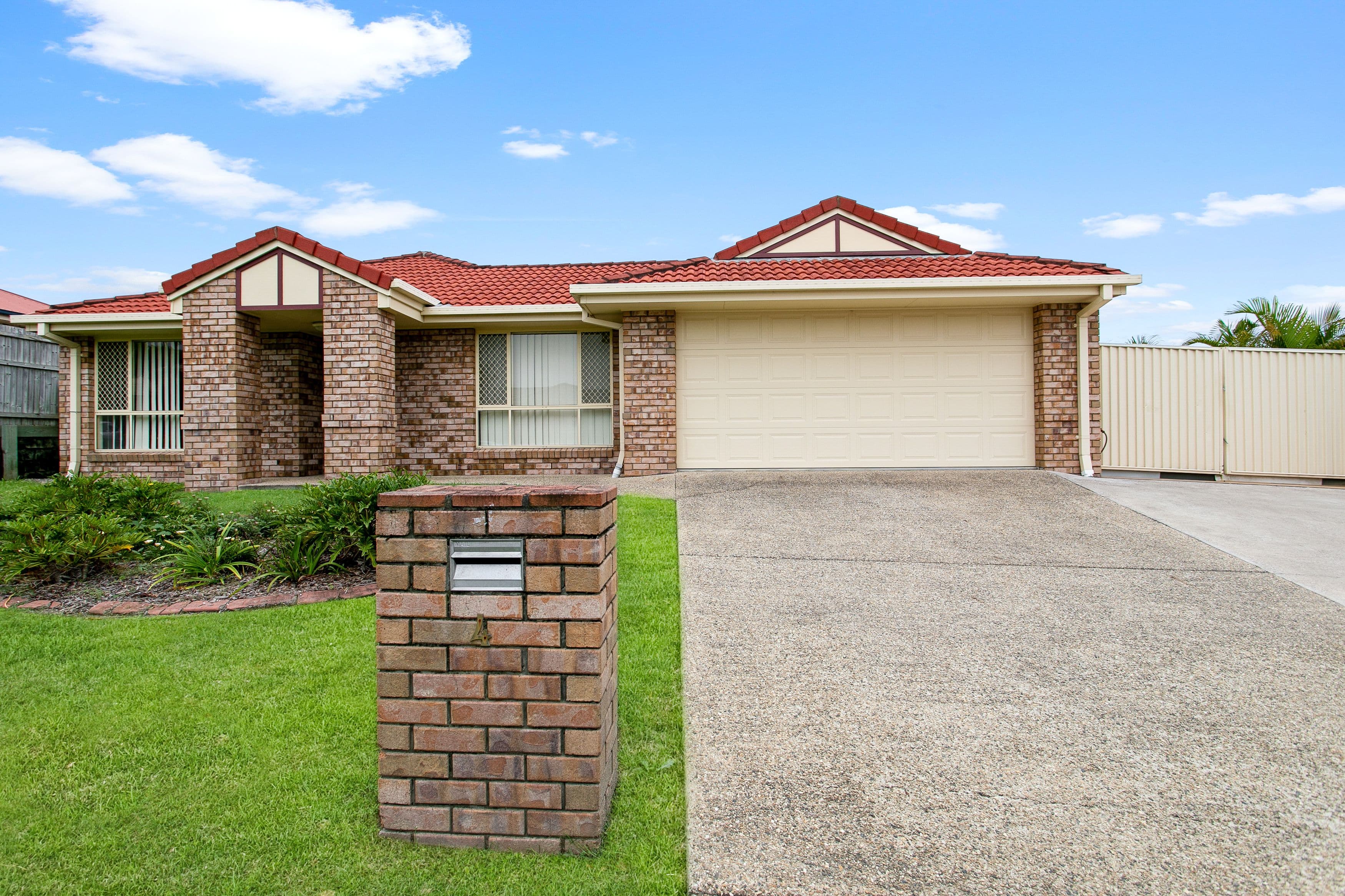 4 Peachester Court, Deception Bay QLD 4508, Deception Bay - Image 1