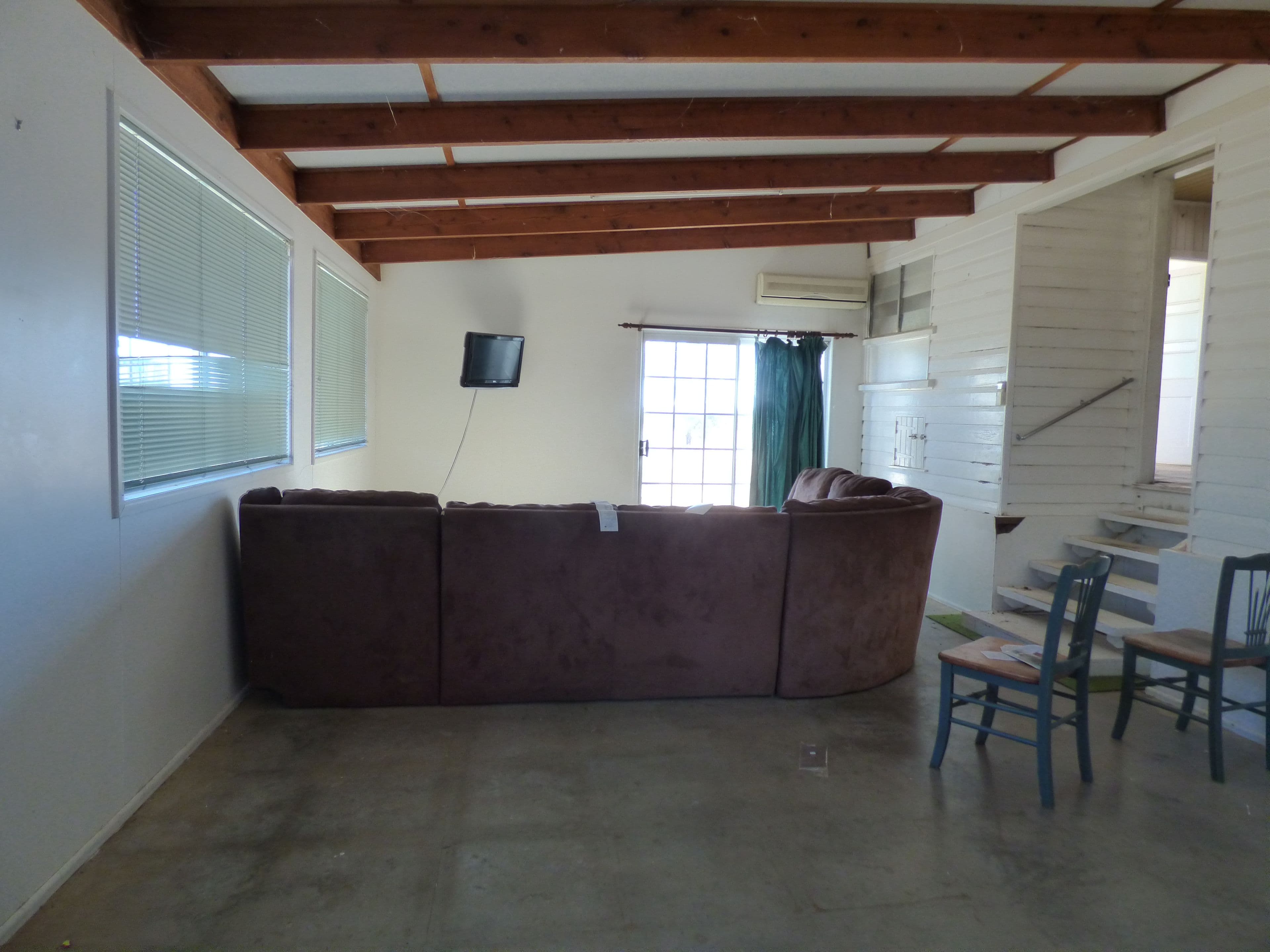 237 Charles Street, Roma QLD 4455, Roma - Thumbnail 2