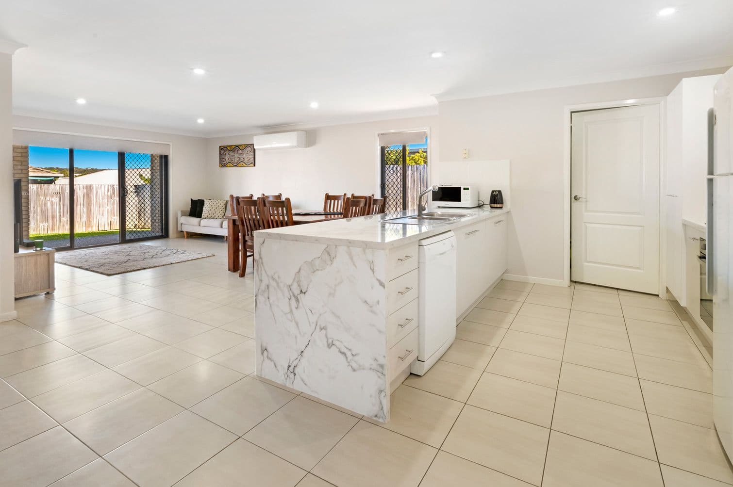 10 Arcadia Boulevard, Pimpama QLD 4209, Pimpama - Thumbnail 7
