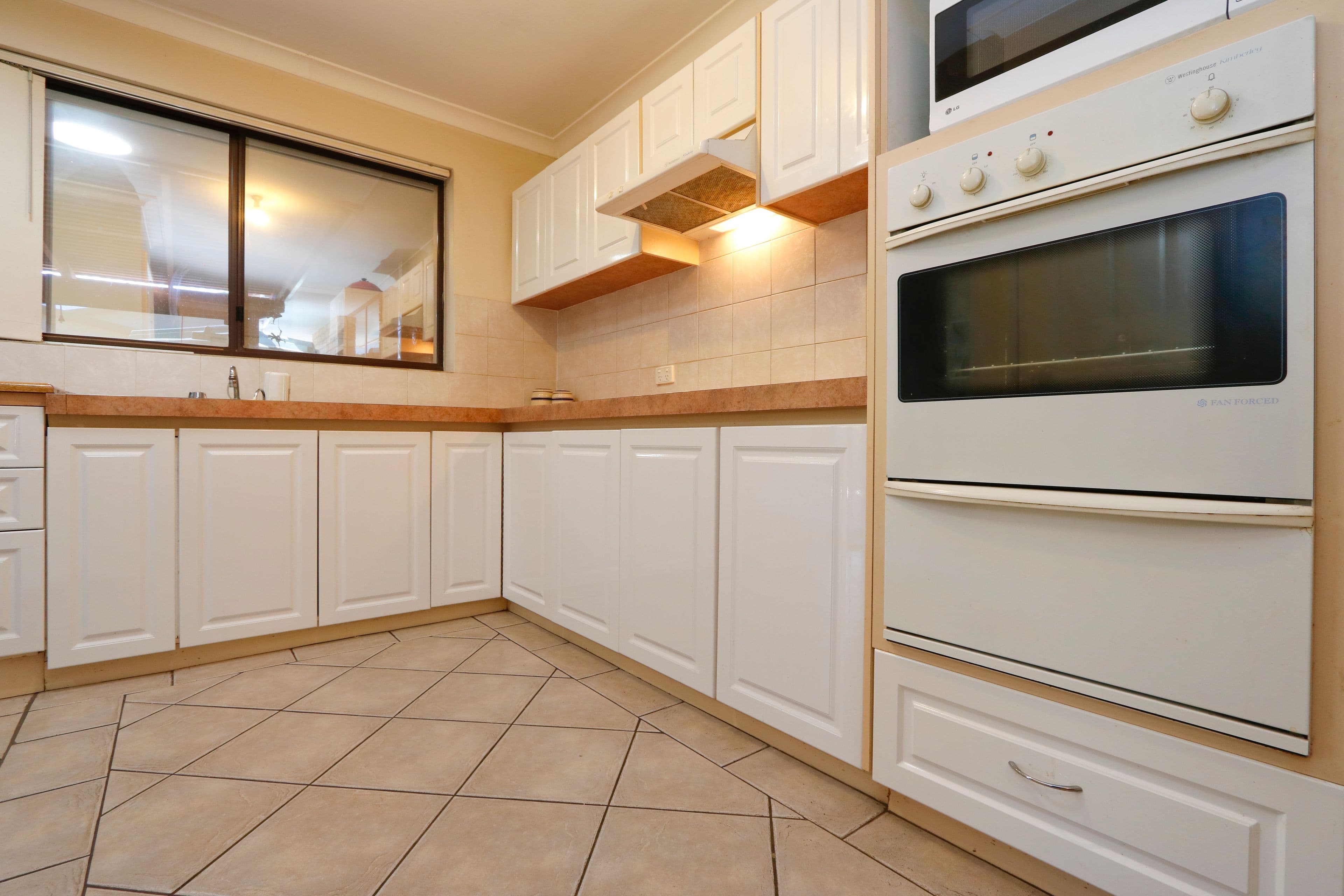30 Jephson Street, Greenbushes WA 6254, Greenbushes - Thumbnail 7