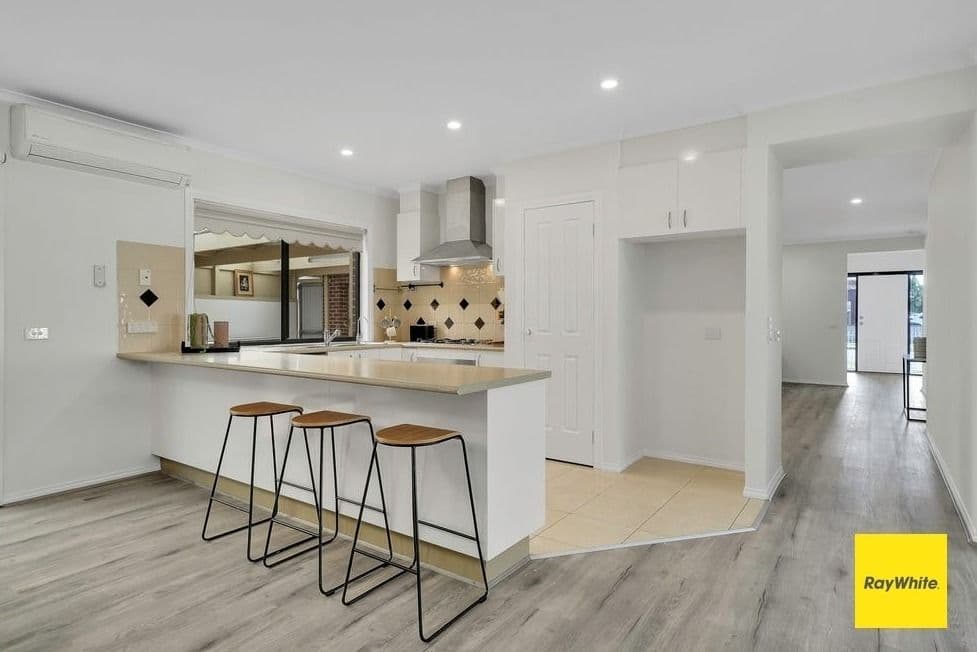 11 Scullin Road, Burnside Heights VIC 3023, Burnside Heights - Thumbnail 5