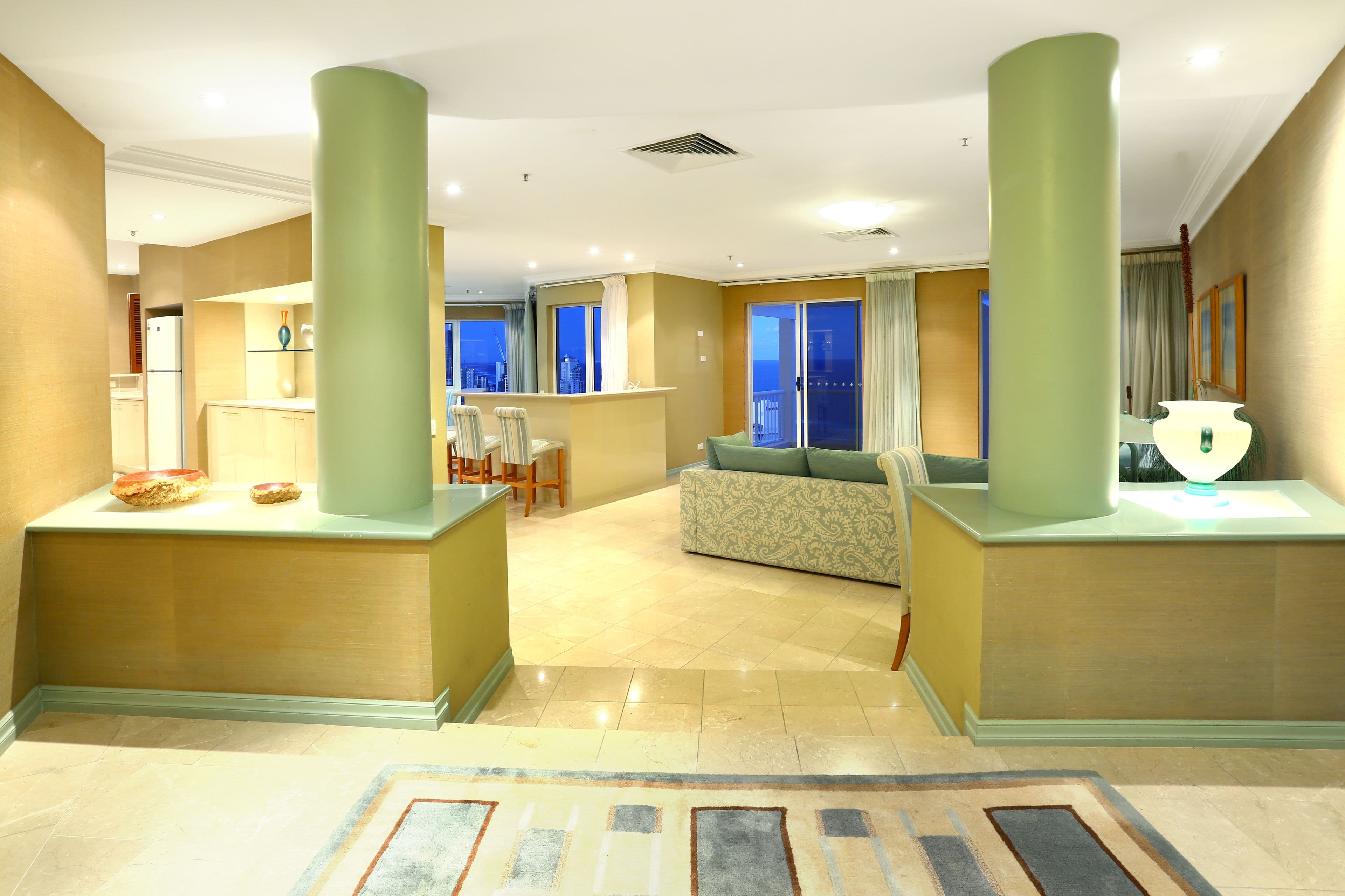 129 Sub Penthouse  'Belle Maison' Surf Parade, BROADBEACH QLD 4218, Broadbeach - Thumbnail 3