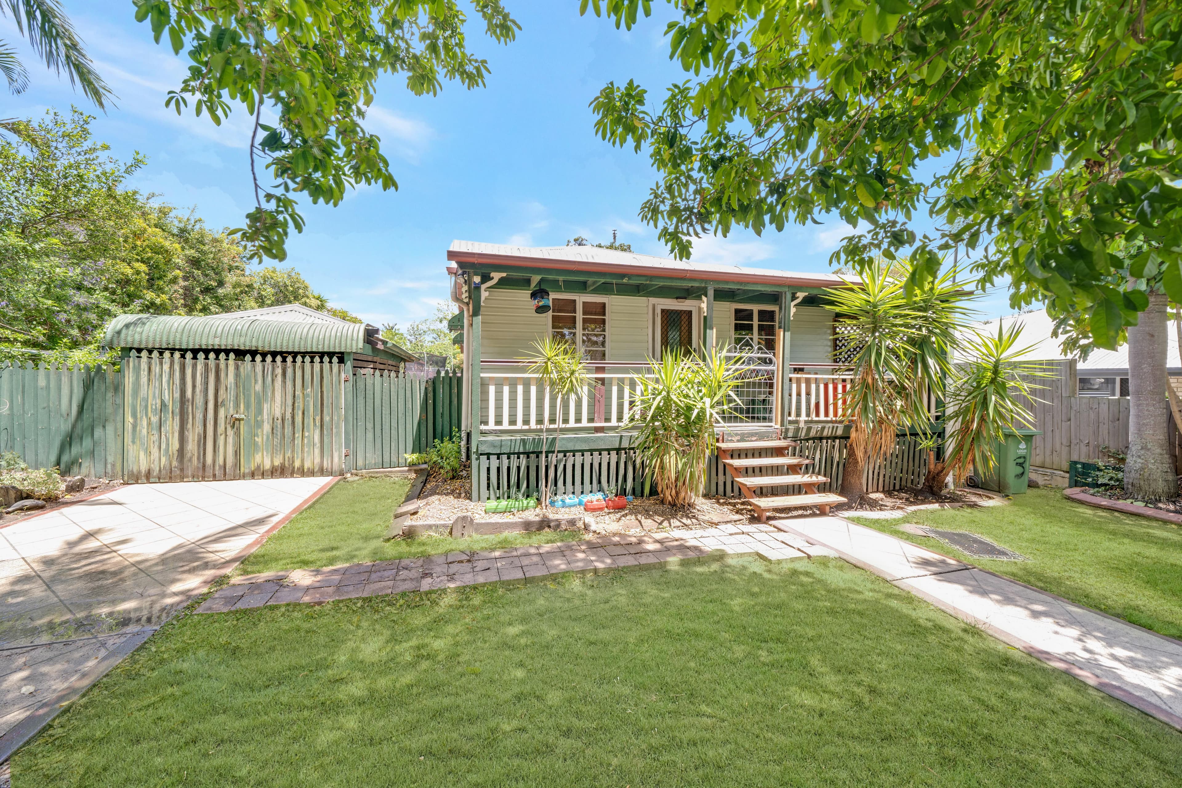 3 Carnival Street, Loganlea QLD 4131, Loganlea - Thumbnail 3