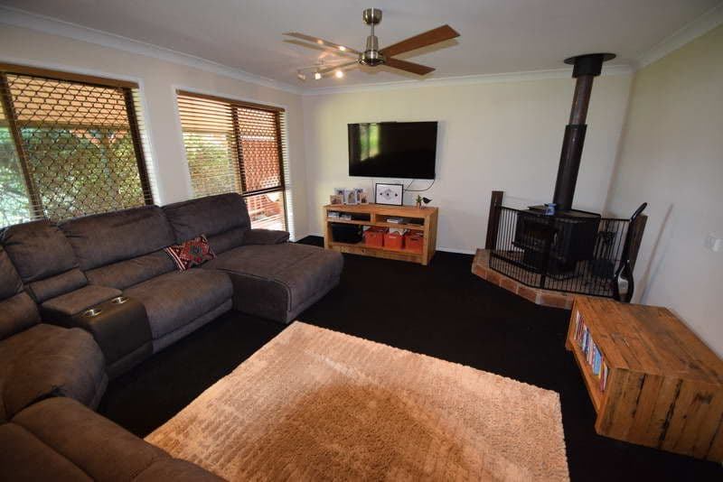 145 LOCKYER VIEW Road, Wivenhoe Pocket QLD 4306, Wivenhoe Pocket - Thumbnail 3