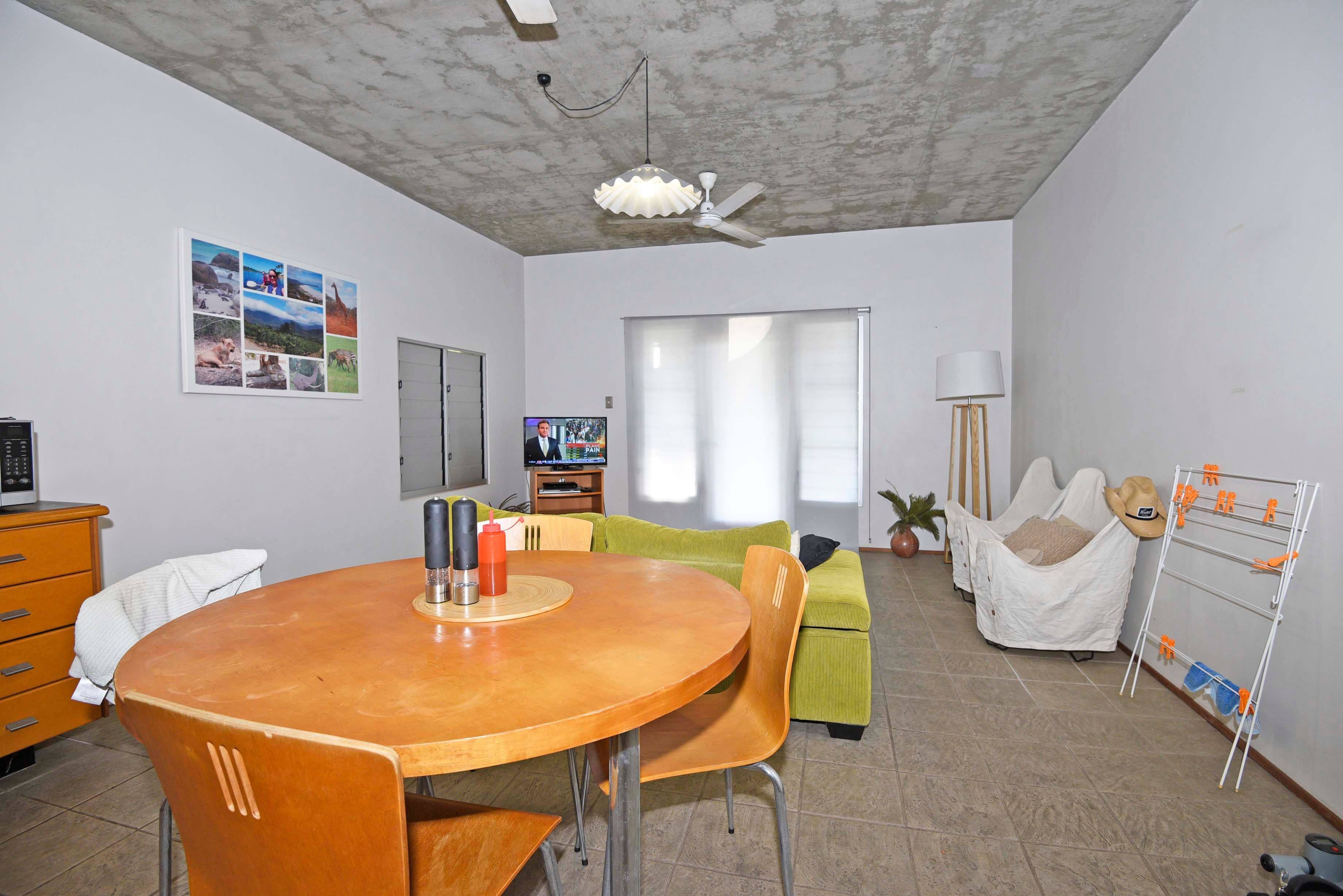 4/12 McLachlan Street, DARWIN CITY NT 0800, Darwin City - Thumbnail 2