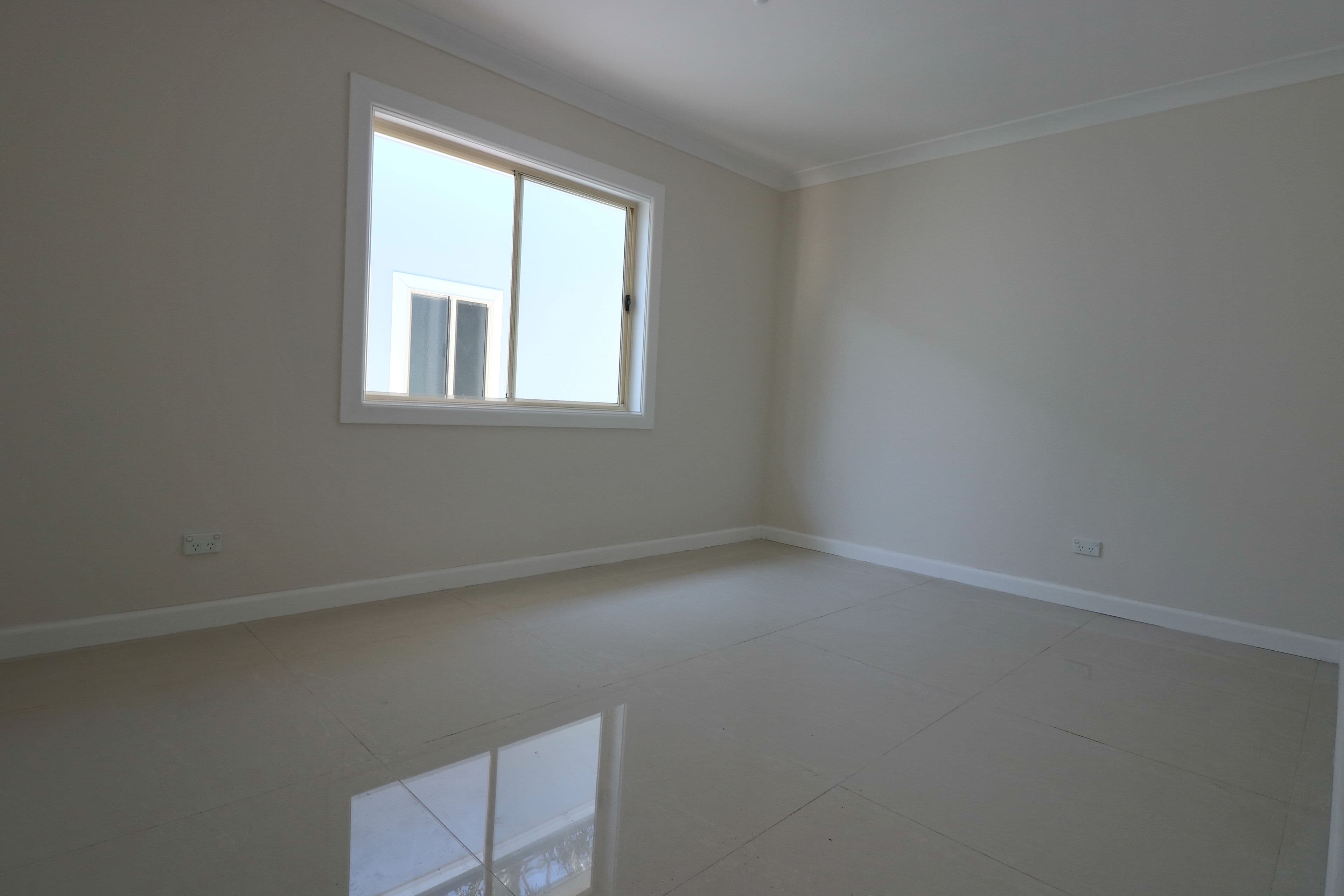 18 Van Dieman Crescent, Fairfield NSW 2165, Fairfield - Thumbnail 2