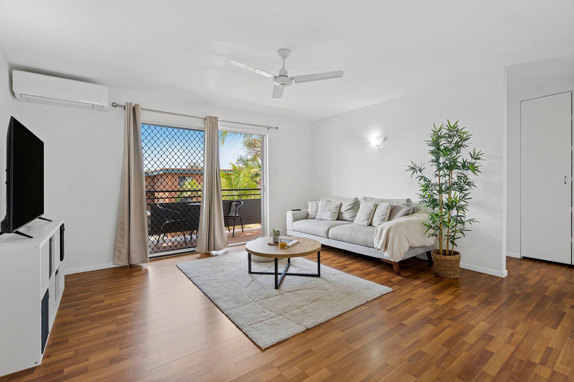 2 Honeysuckle Street, Mansfield QLD 4122, Mansfield - Thumbnail 4