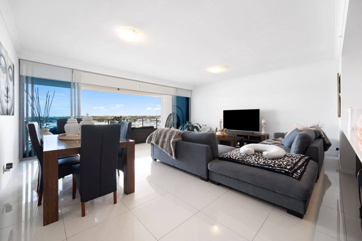 25 East Quay Drive, Biggera Waters QLD 4216, Biggera Waters - Thumbnail 2
