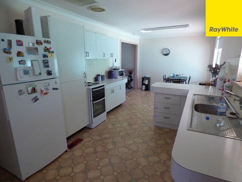 27 Belah Street, Forbes - Thumbnail 4