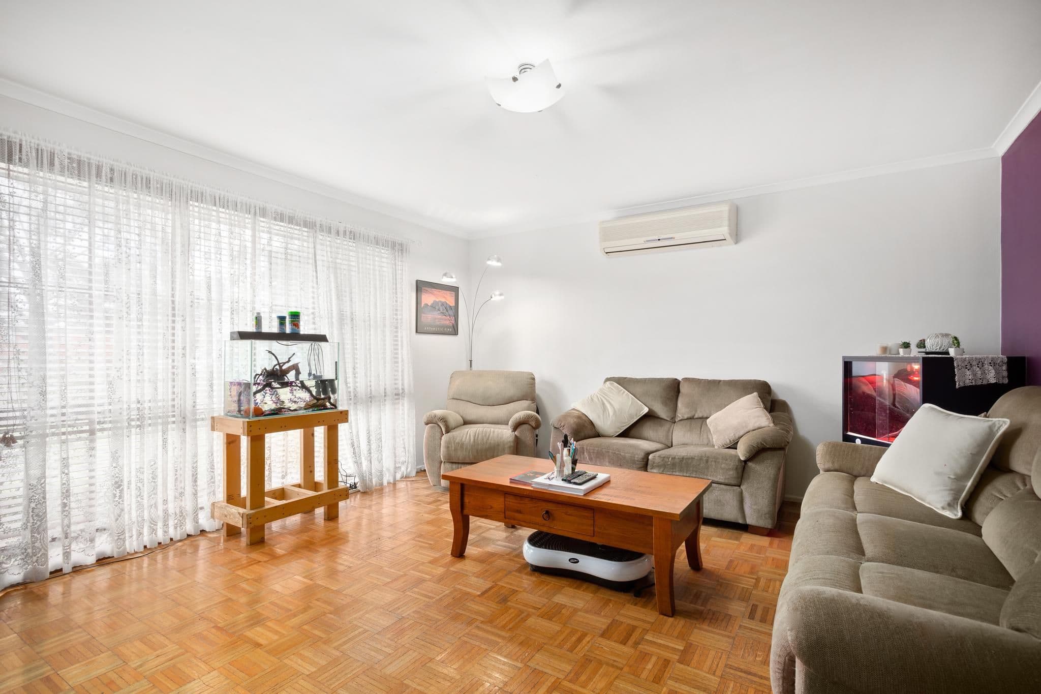 37 Henty Street, Pakenham VIC 3810, Pakenham - Thumbnail 4