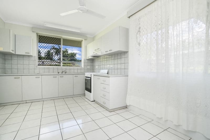 76 Lakeside Drive, Alawa NT 0810, Alawa - Thumbnail 5
