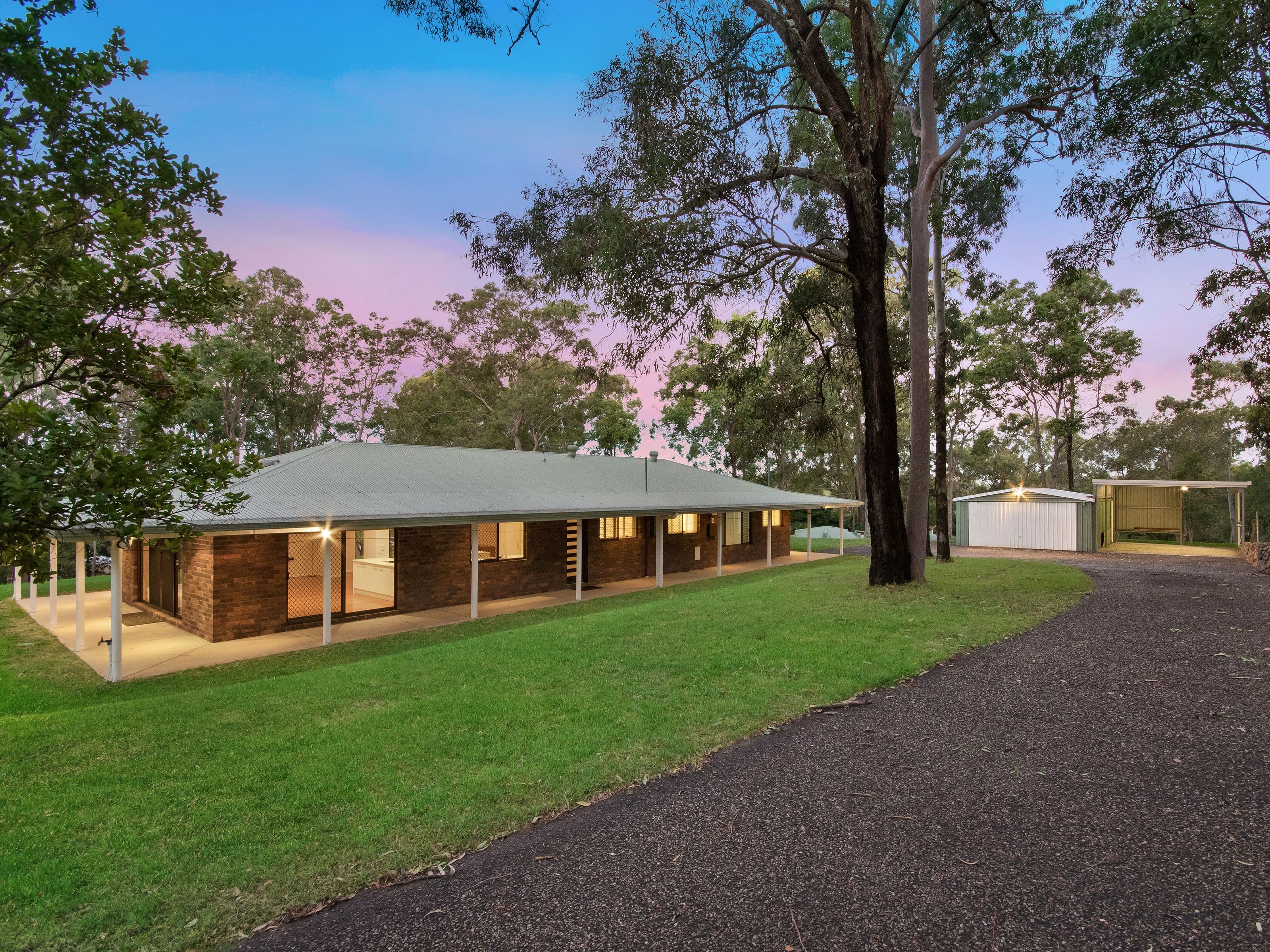 7 Mendooran Court, Oxenford QLD 4210, Oxenford - Thumbnail 4