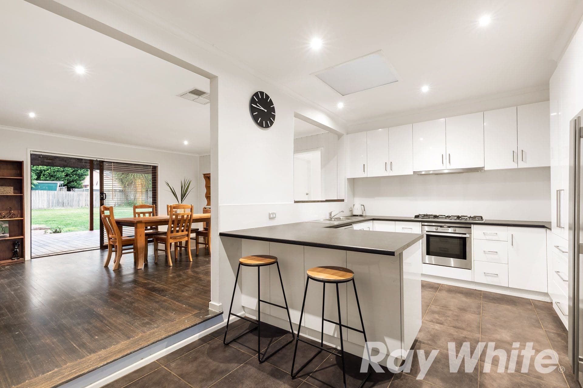 8 Lynette Street, Boronia VIC 3155, Boronia - Thumbnail 2