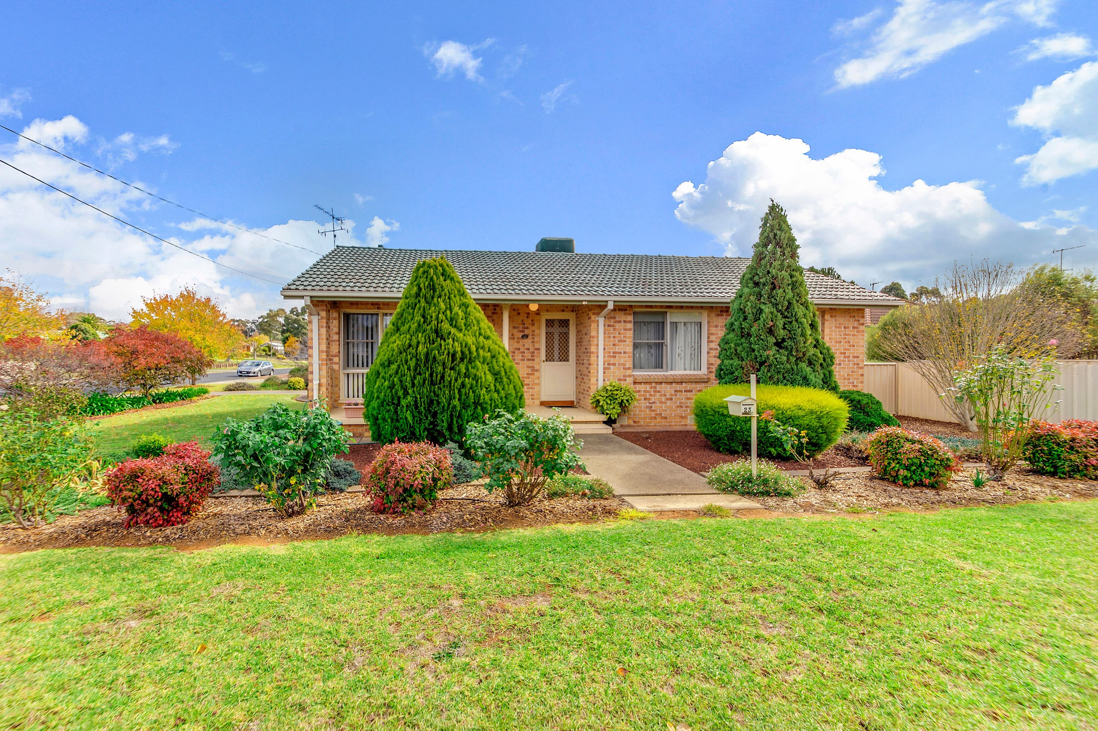 23 Perry Street, Yass - Image 1