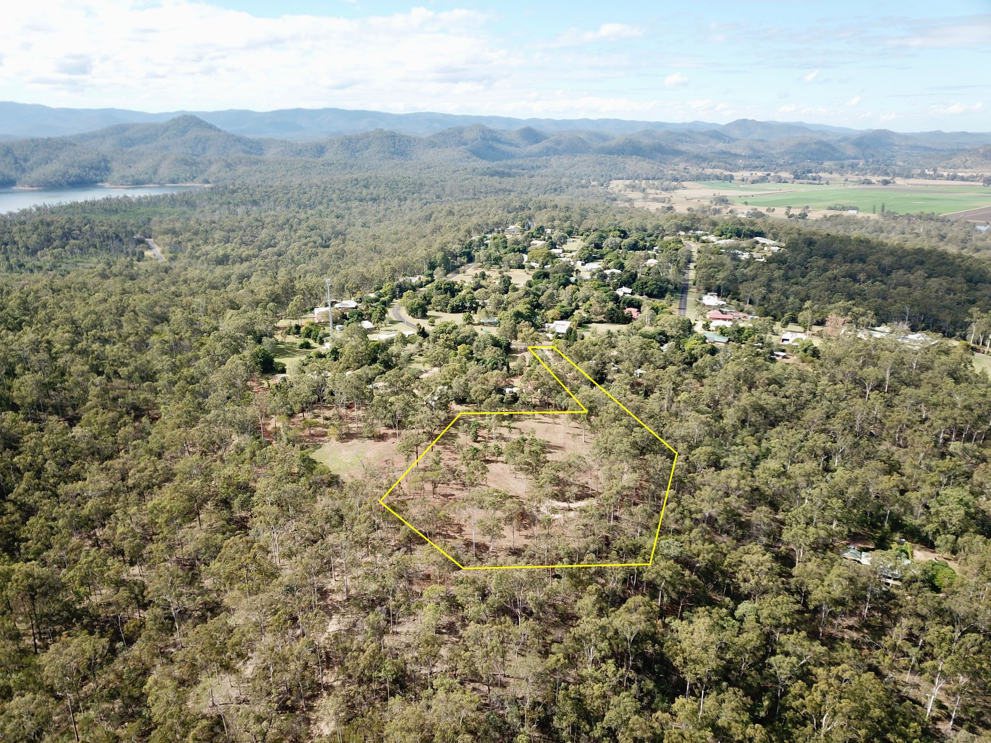 130 Lockyer View Road, Wivenhoe Pocket QLD 4306, Wivenhoe Pocket - Thumbnail 7
