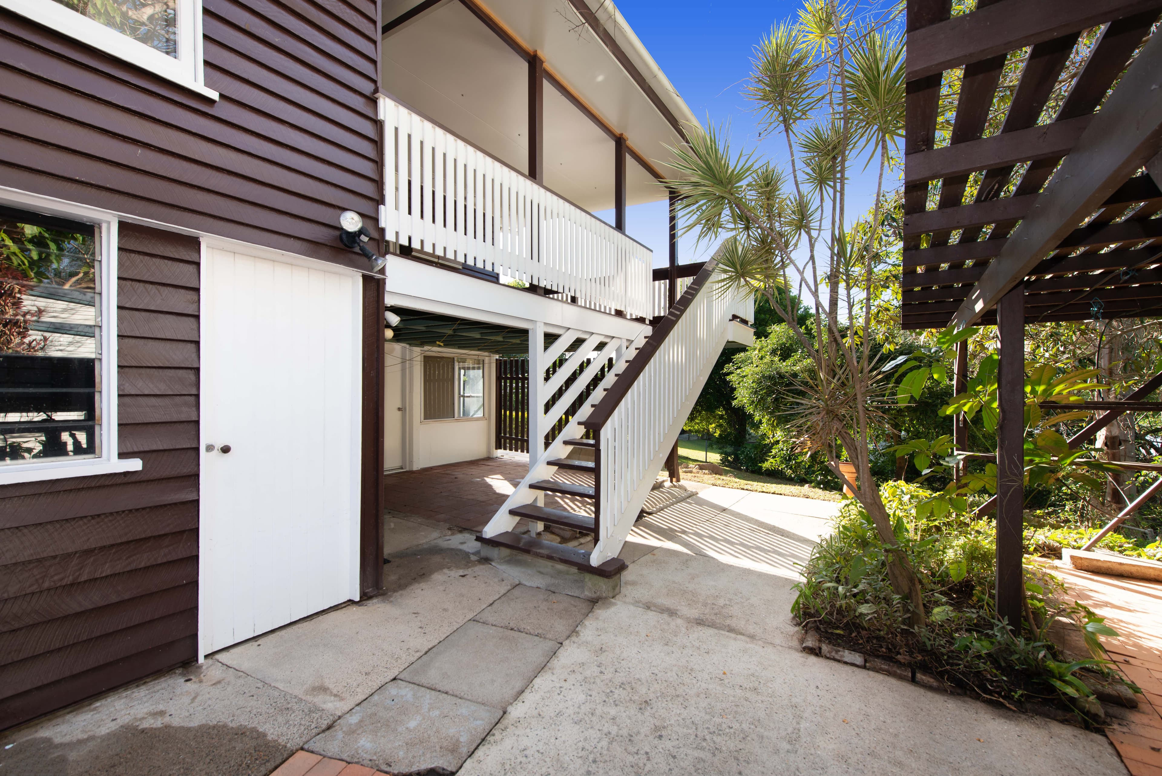 1033 Waterworks Road, The Gap QLD 4061, The Gap - Thumbnail 3