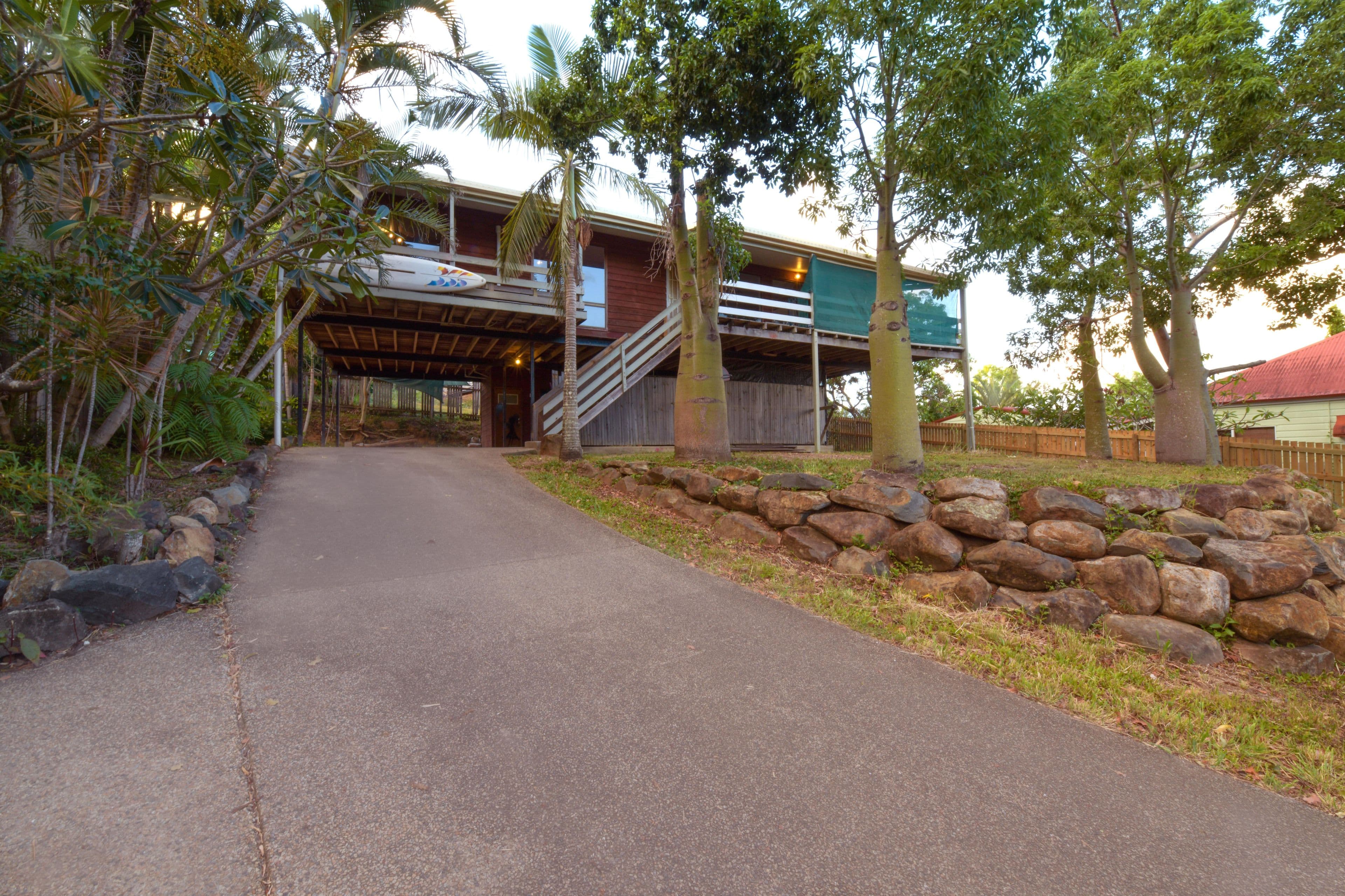 4 Grace Avenue, Cannonvale QLD 4802, Cannonvale - Image 1