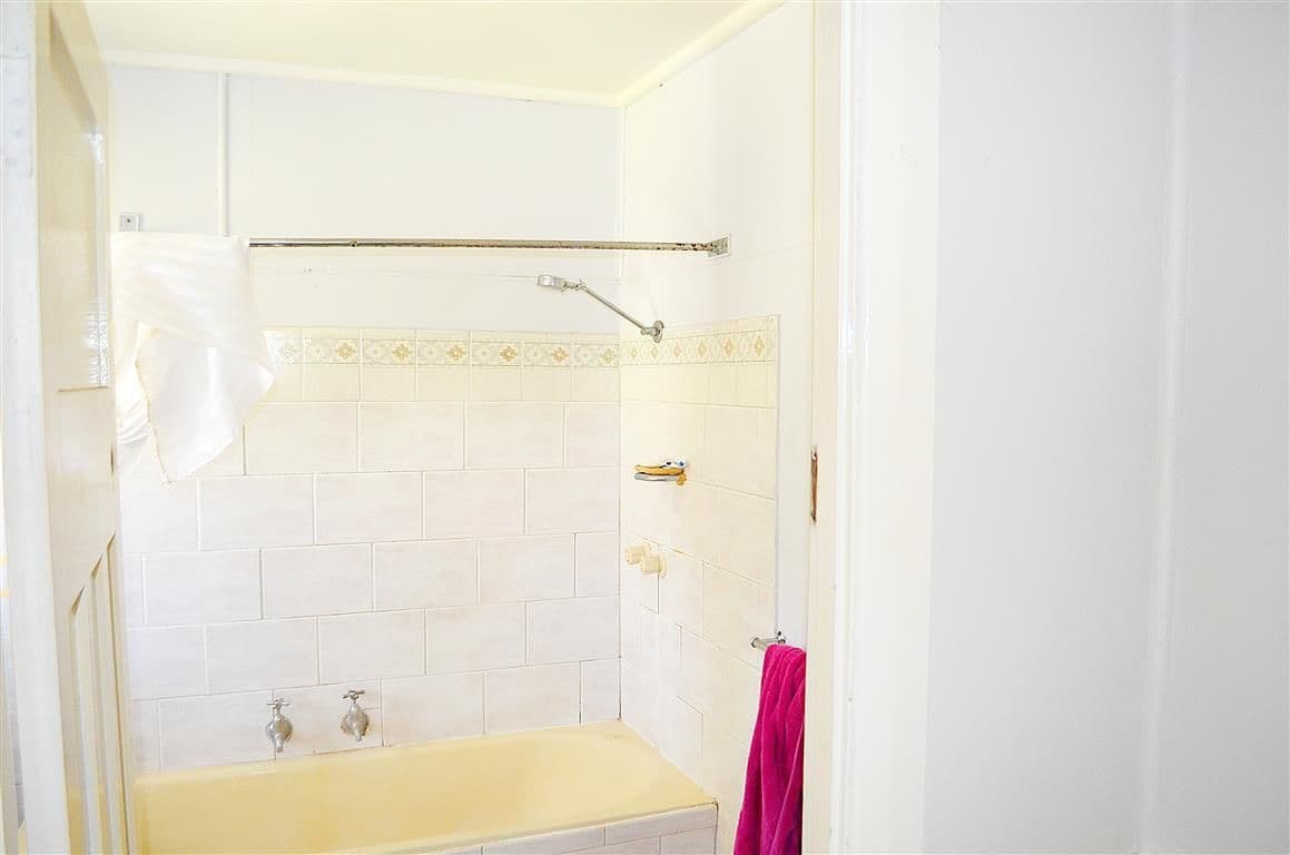 10 Leaburn Avenue, Batlow - Thumbnail 5