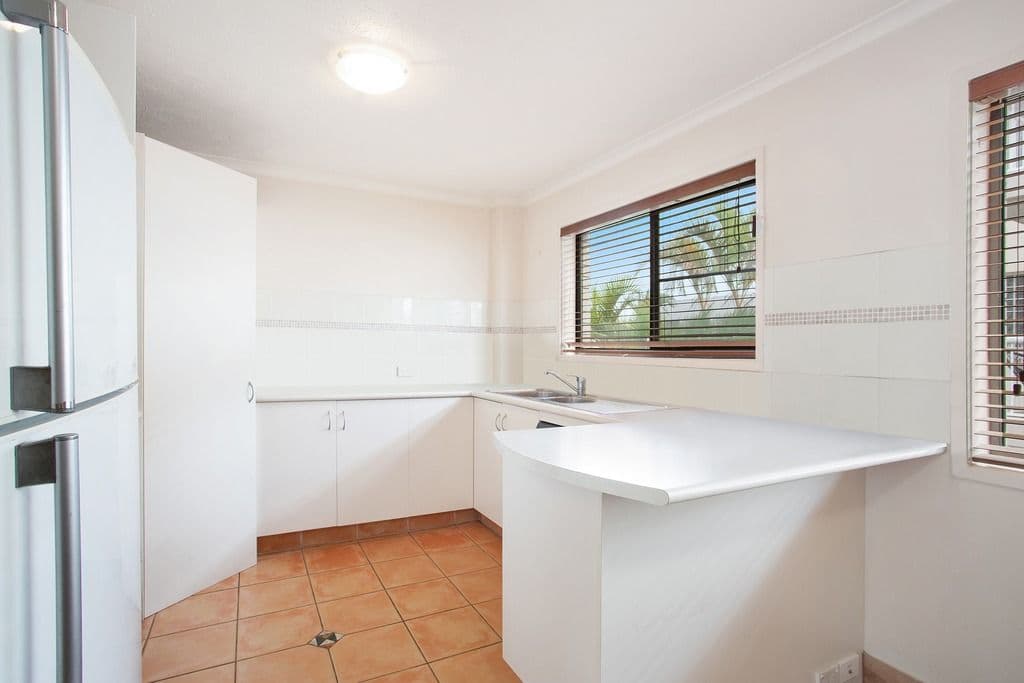 12 Rosewood Avenue 'The Cascades', Broadbeach QLD 4218, Broadbeach - Thumbnail 8