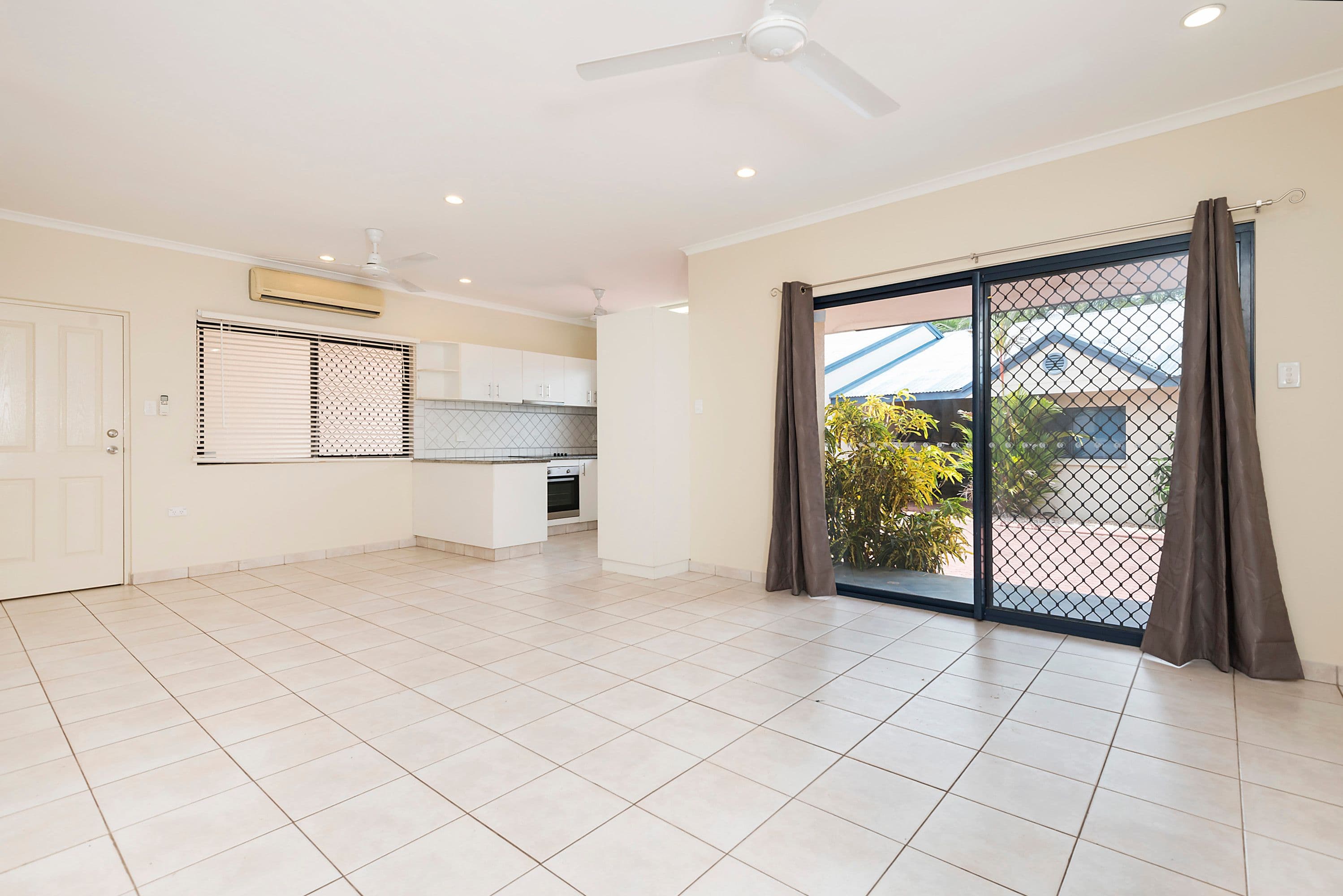 5/8 Fleming Street, The Narrows NT 0820, The Narrows - Thumbnail 2