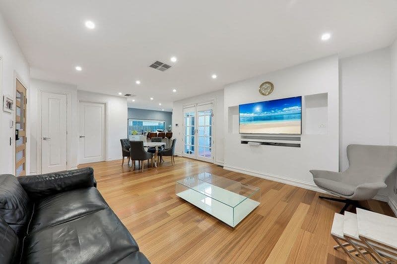 1/55 Mathieson Street, Coburg North VIC 3058, Coburg North - Thumbnail 2
