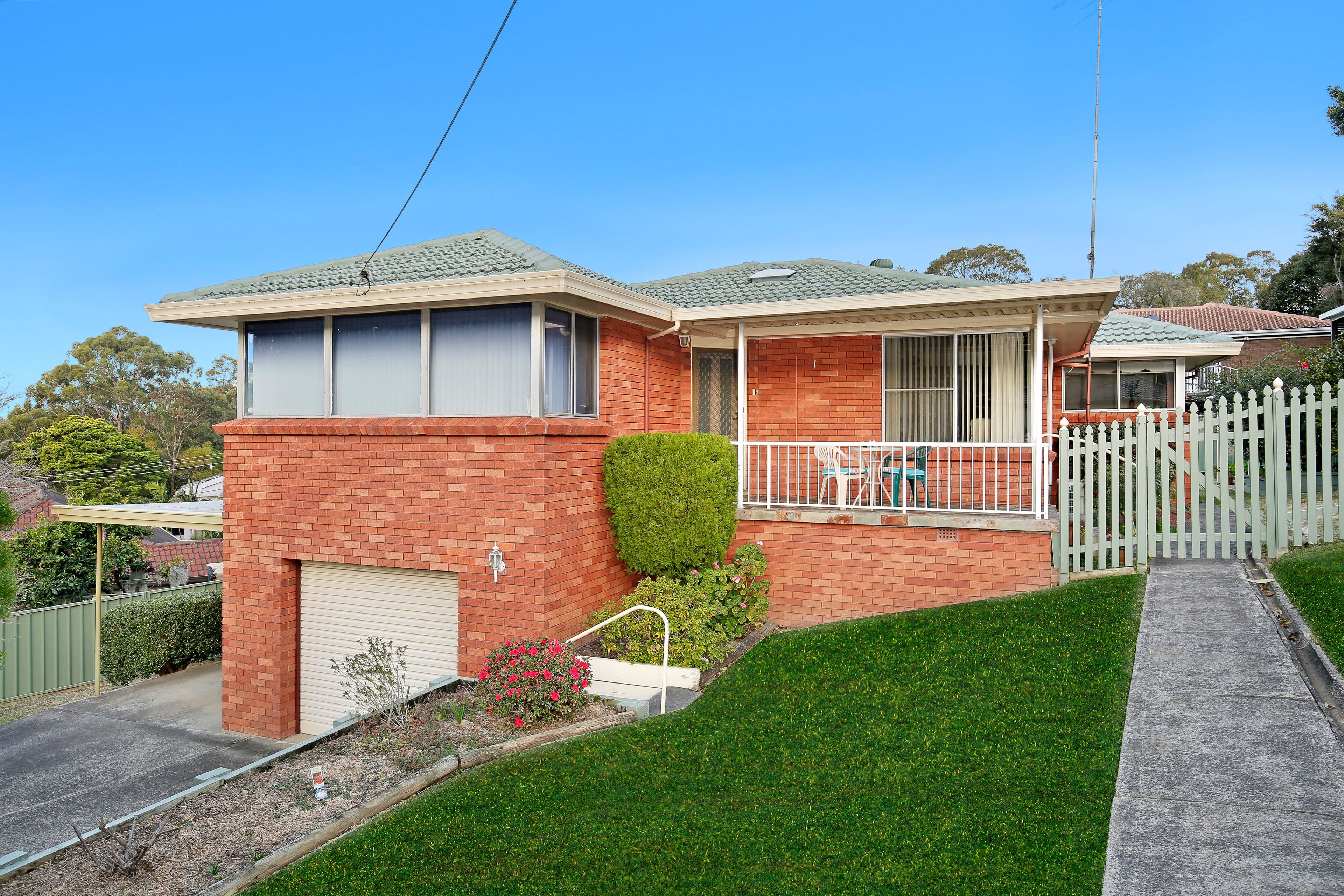 1 Cottonwood Crescent, Figtree - Image 1