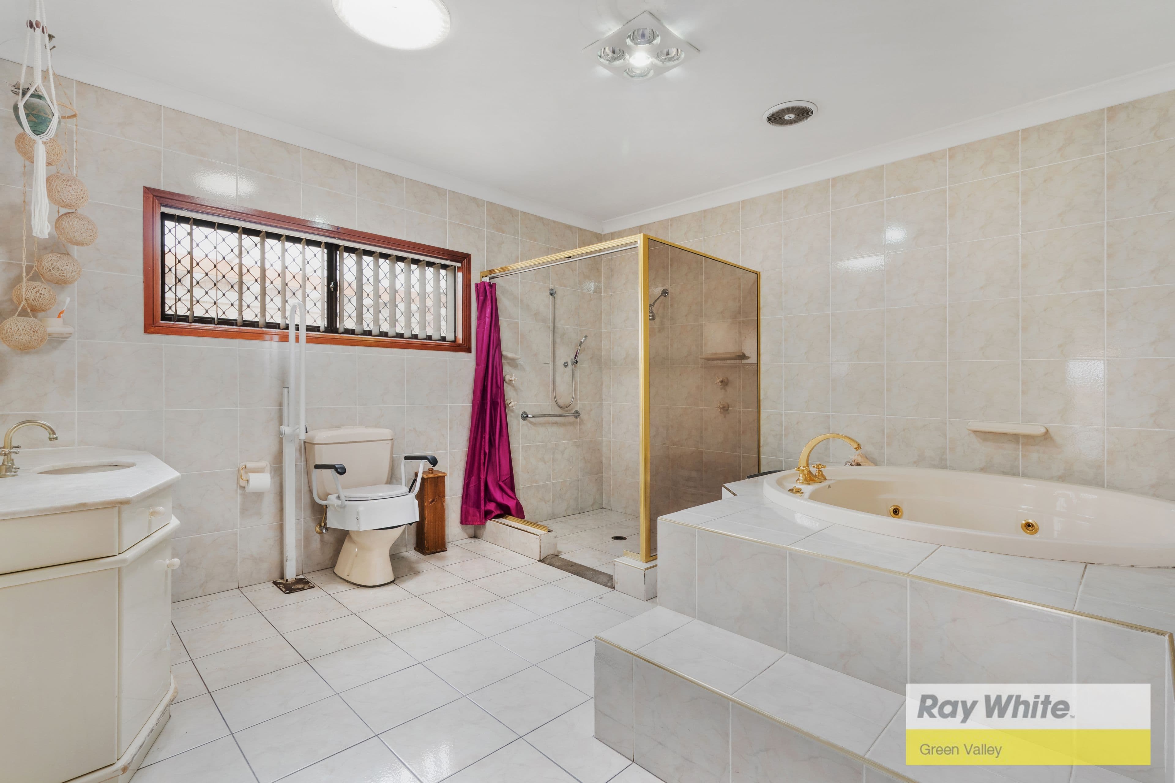 10 Kestrel Avenue, Hinchinbrook NSW 2168, Hinchinbrook - Thumbnail 6
