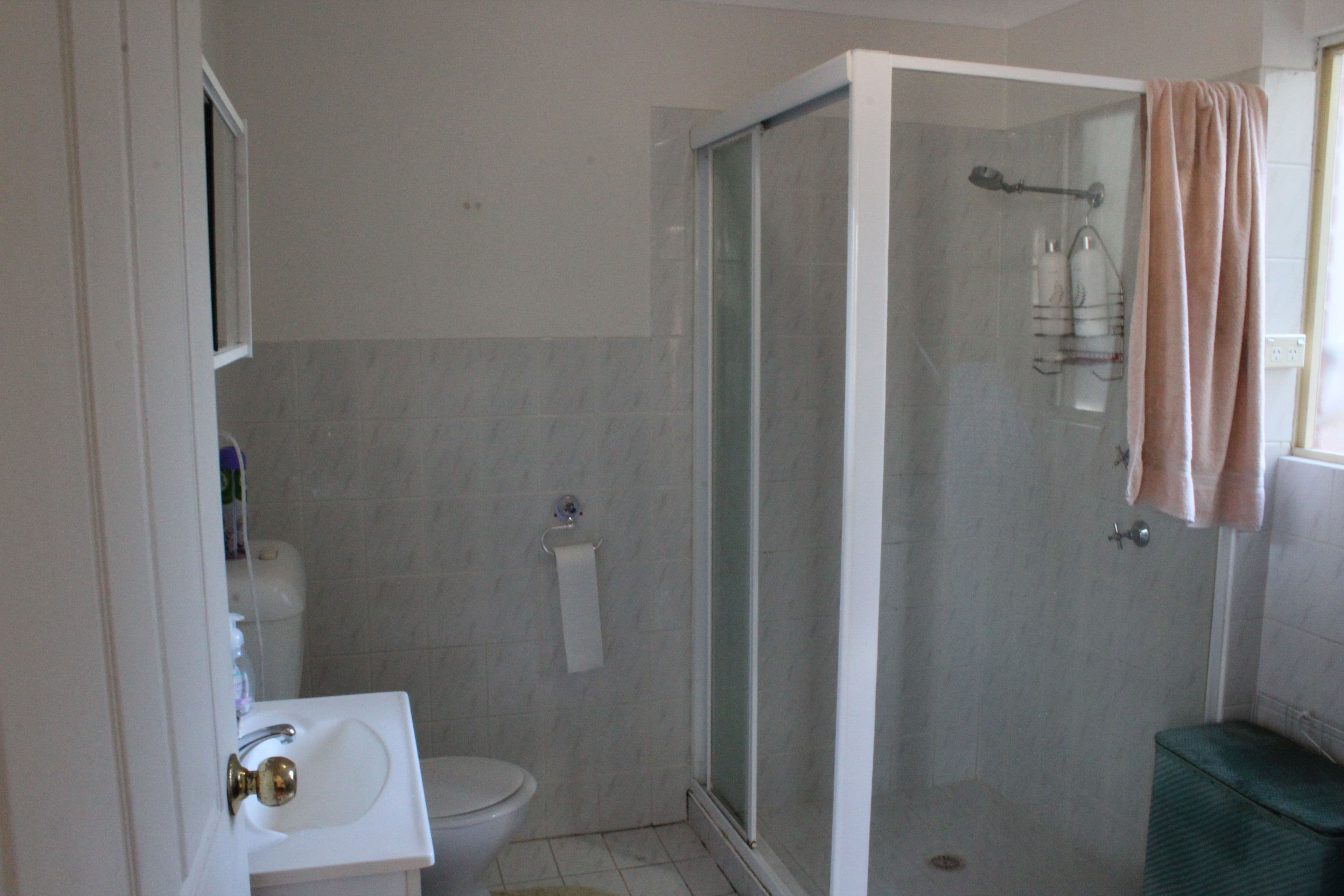 15B Tarlington Parade, Bonnyrigg NSW 2177, Bonnyrigg - Thumbnail 5