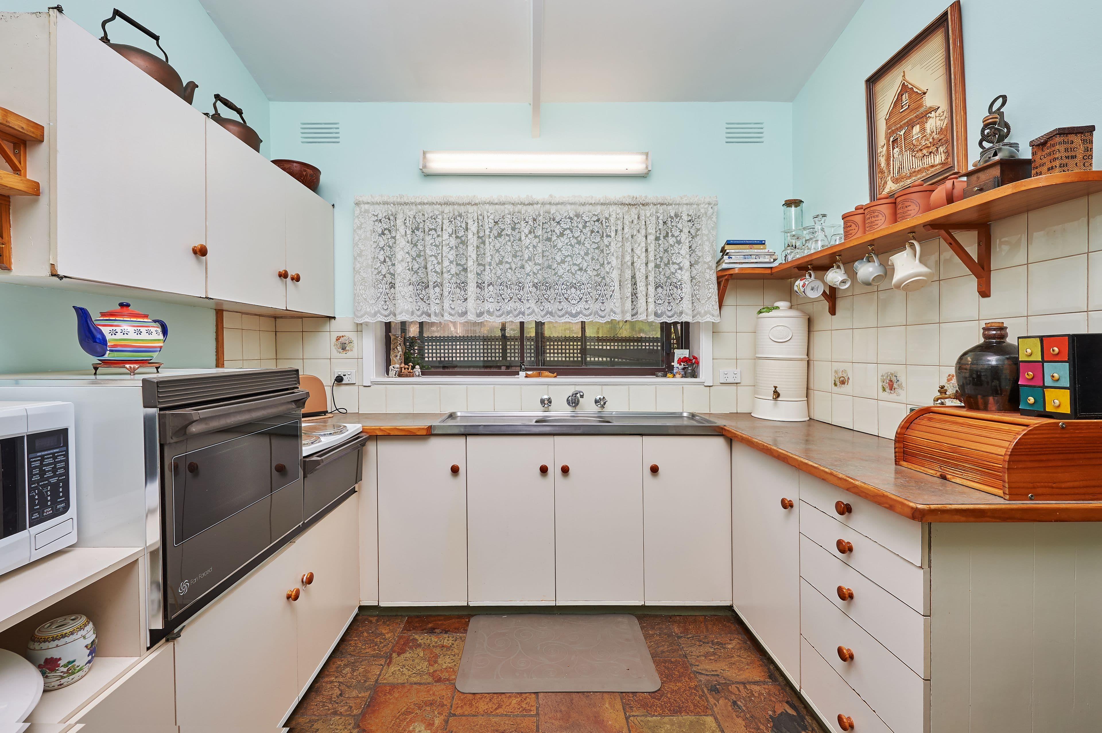 25 Ashmont Avenue, Ashmont - Thumbnail 2