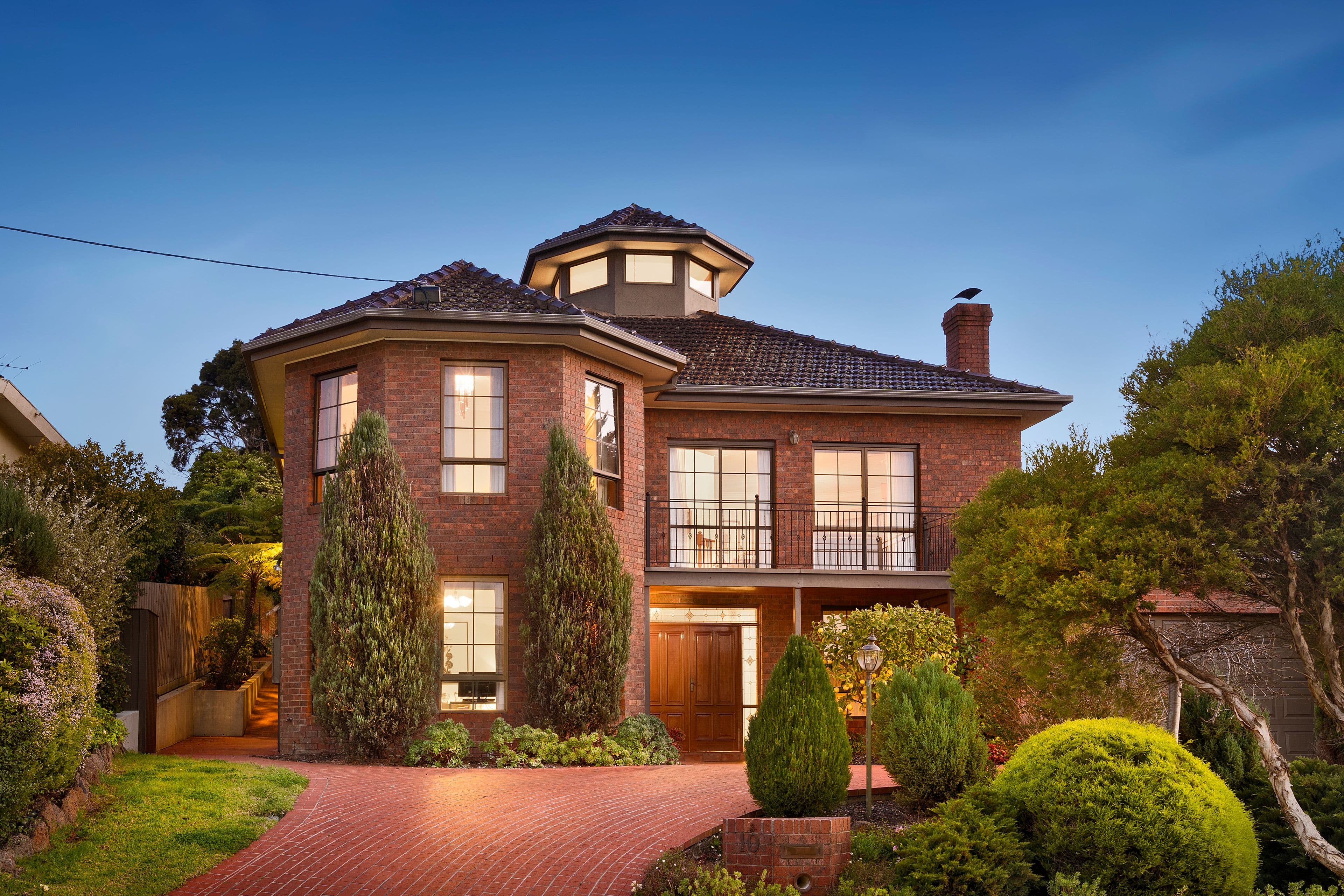 10 Glenview Court, Glen Waverley VIC 3150, Glen Waverley - Image 1