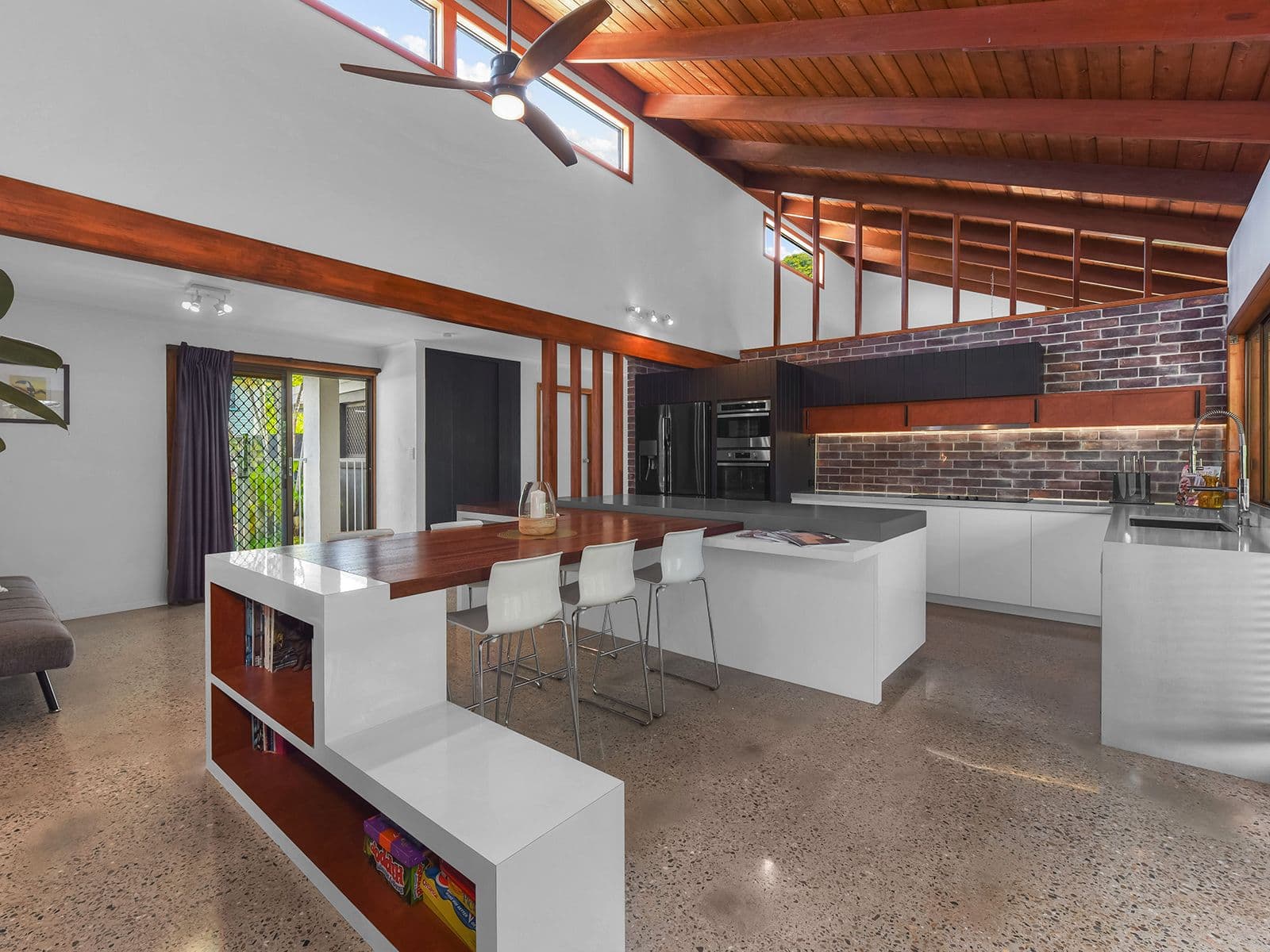 21 Hutton Road, Aspley QLD 4034, Aspley - Thumbnail 4