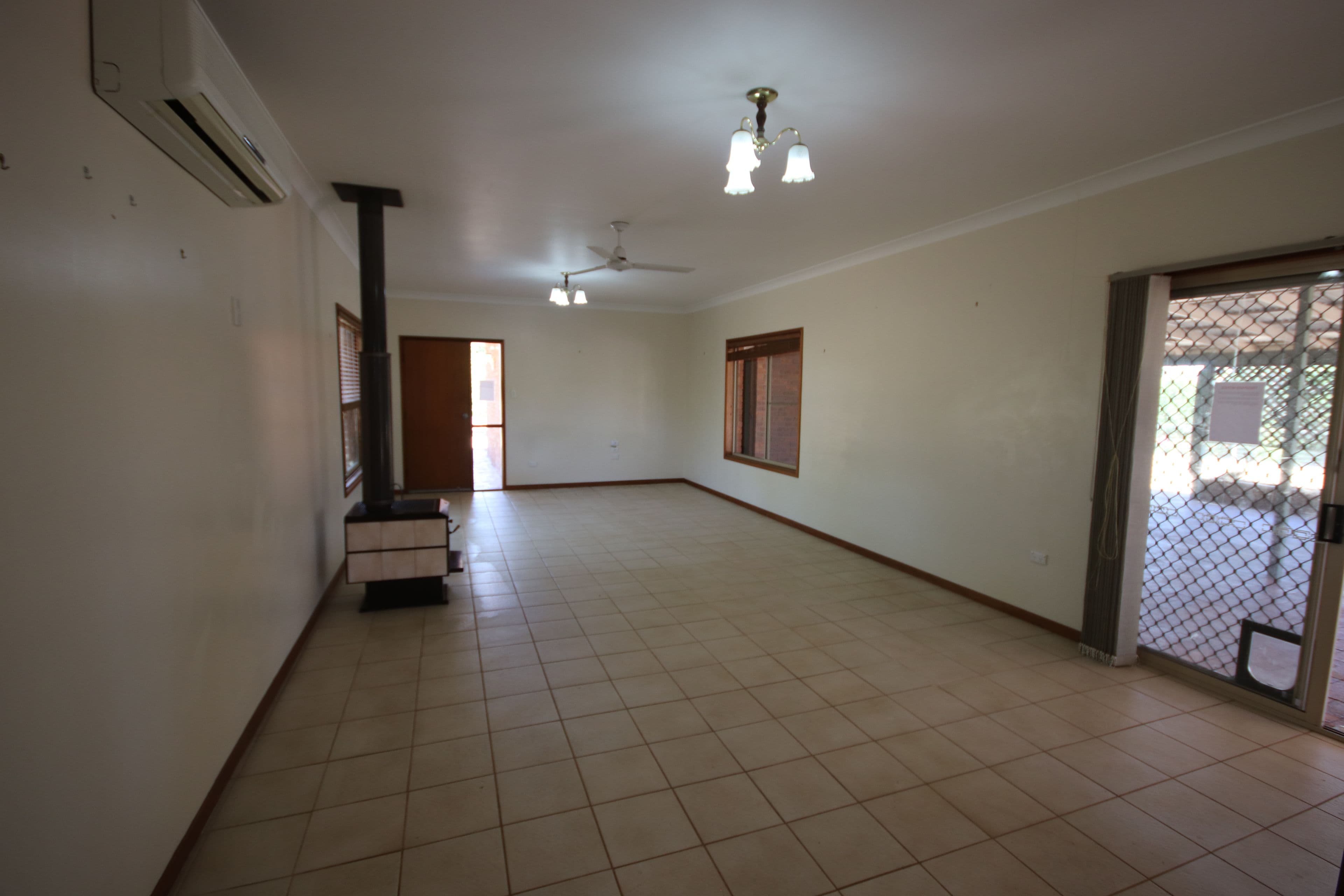 20364 Burnett Highway, Mundubbera QLD 4626, Mundubbera - Thumbnail 8
