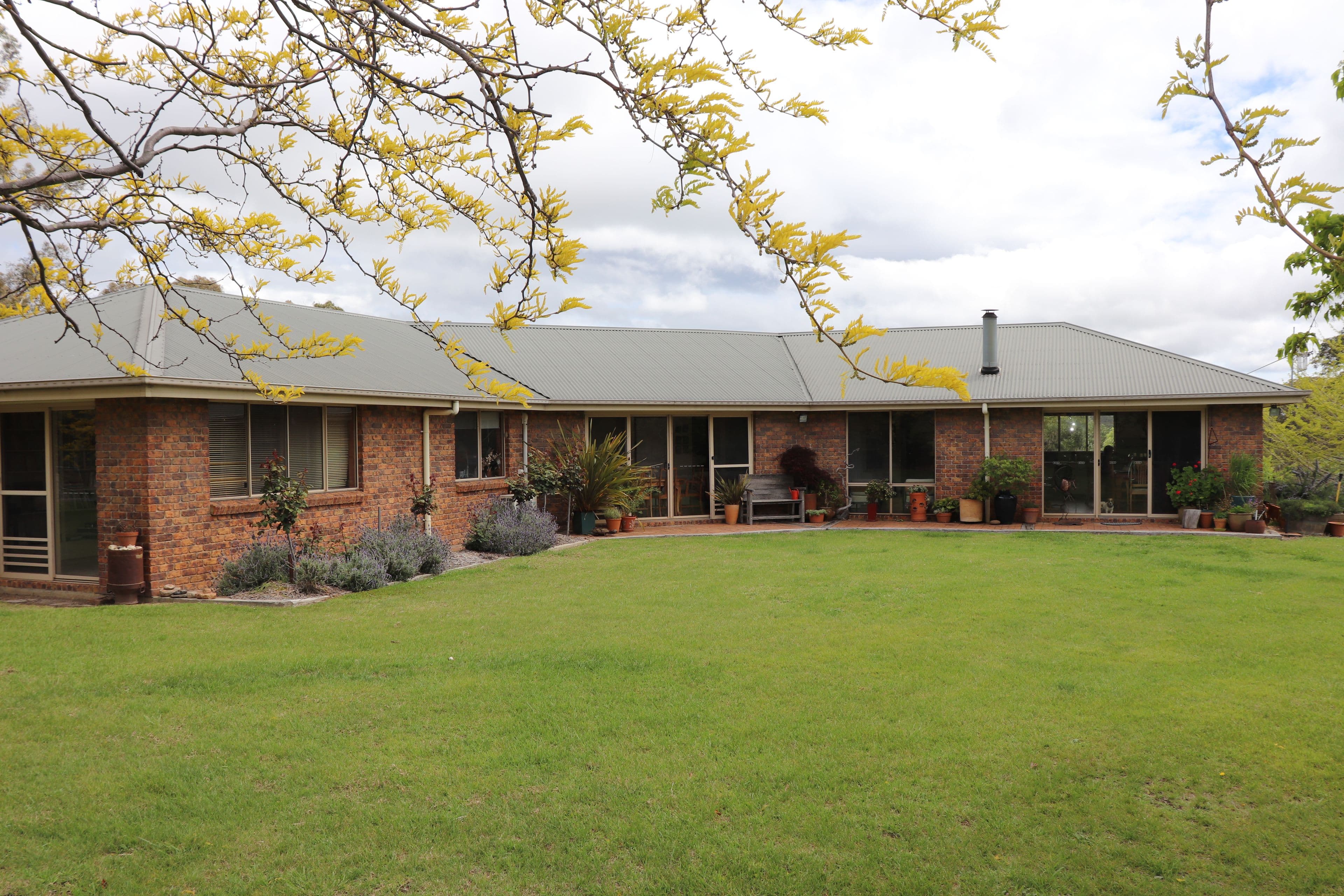 8 McGauran Lane, Glen Innes NSW 2370, Glen Innes - Image 1