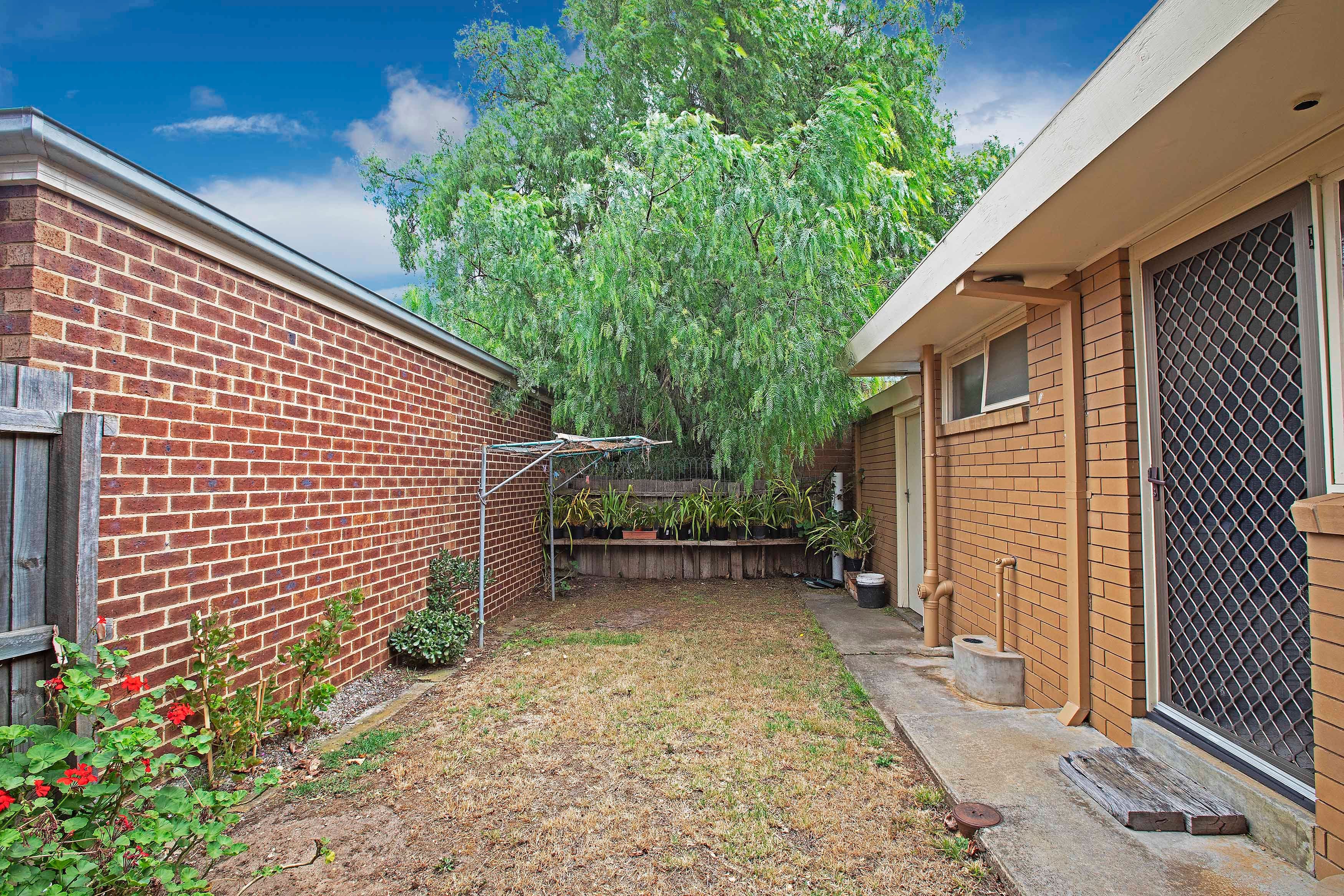 98 South Valley Road, Highton VIC 3216, Highton - Thumbnail 6