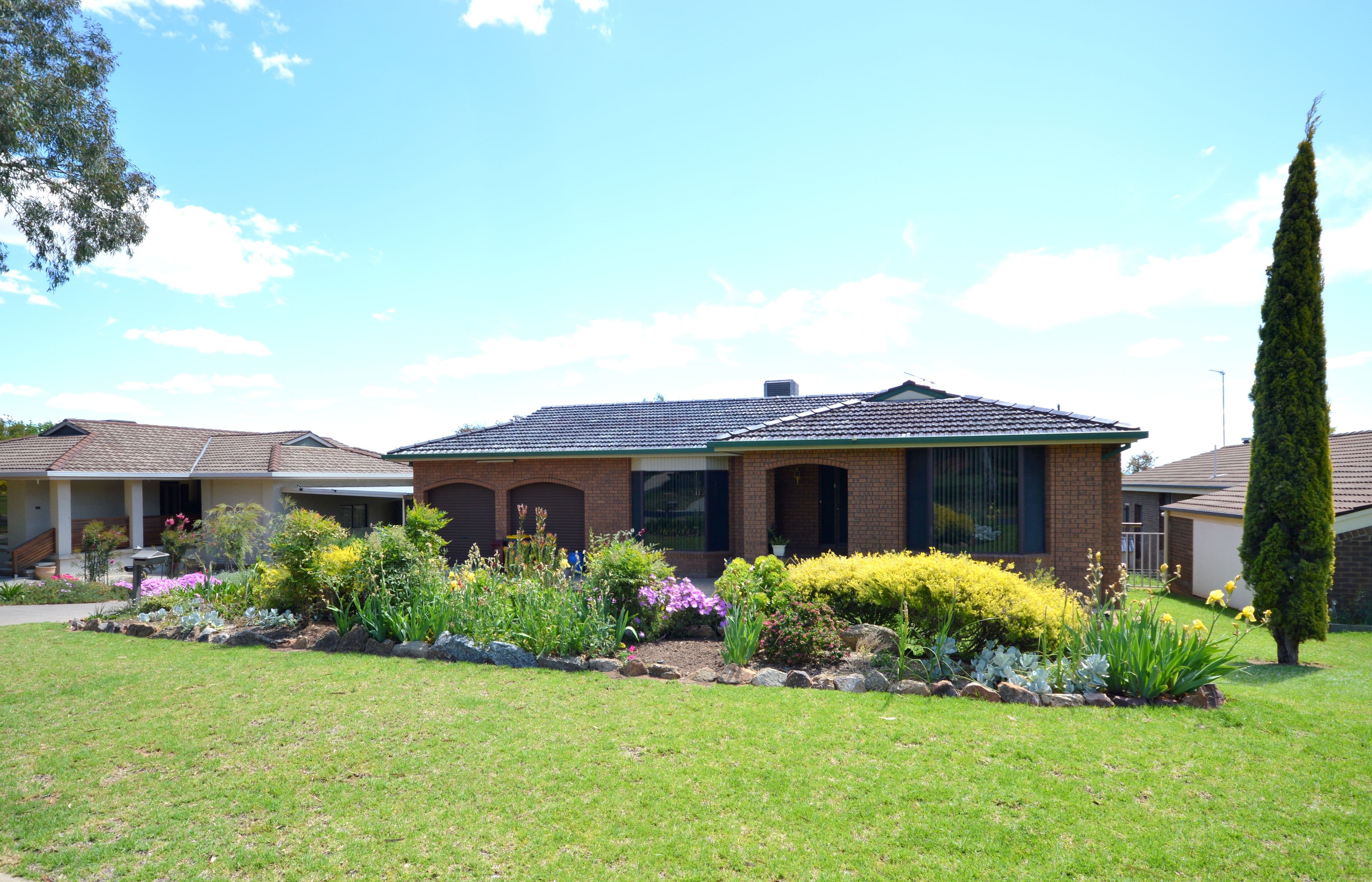 22 Hanna Street, Cowra - Image 1