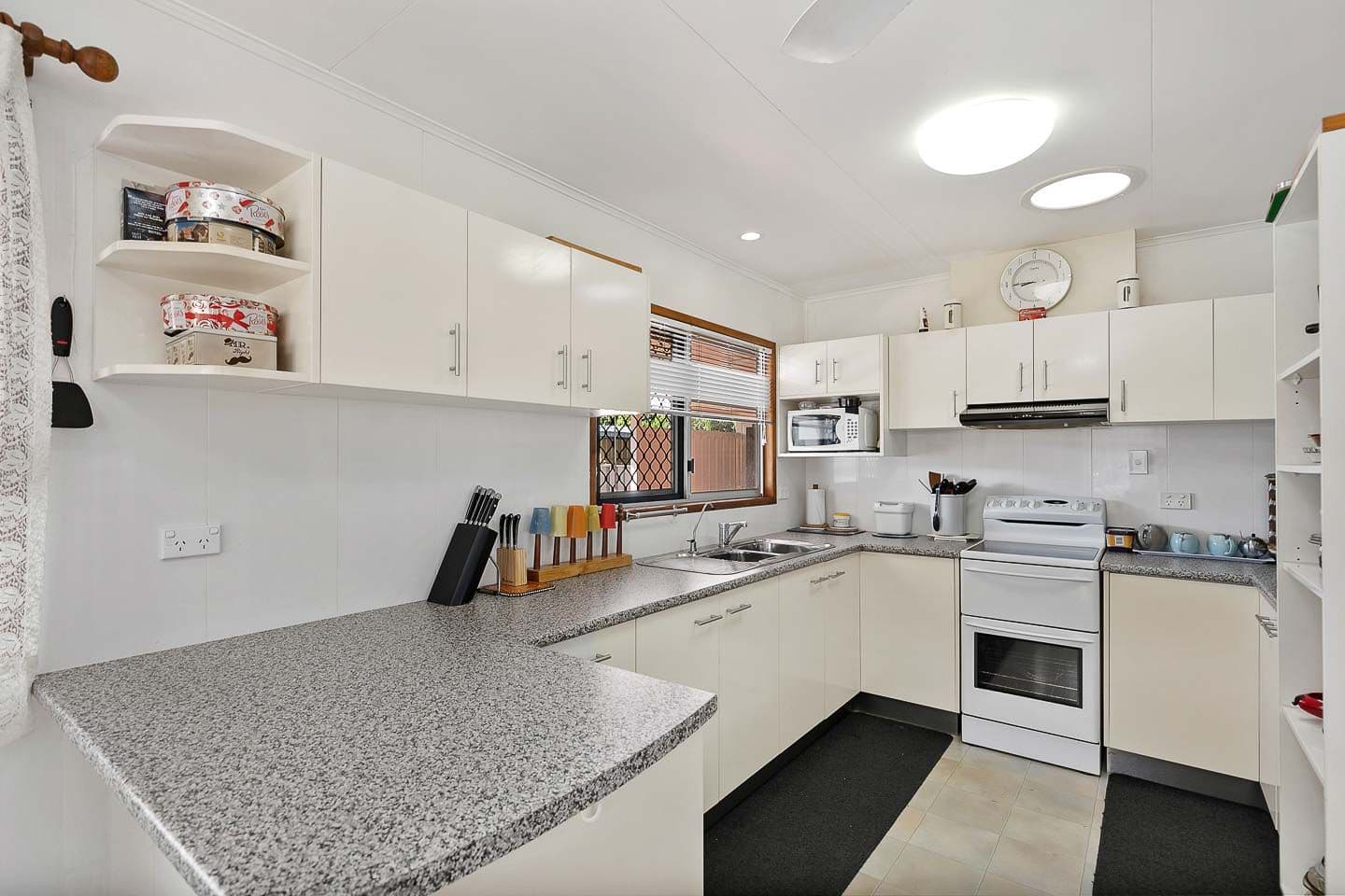 80 Howard Street, Burrum Heads QLD 4659, Burrum Heads - Thumbnail 3