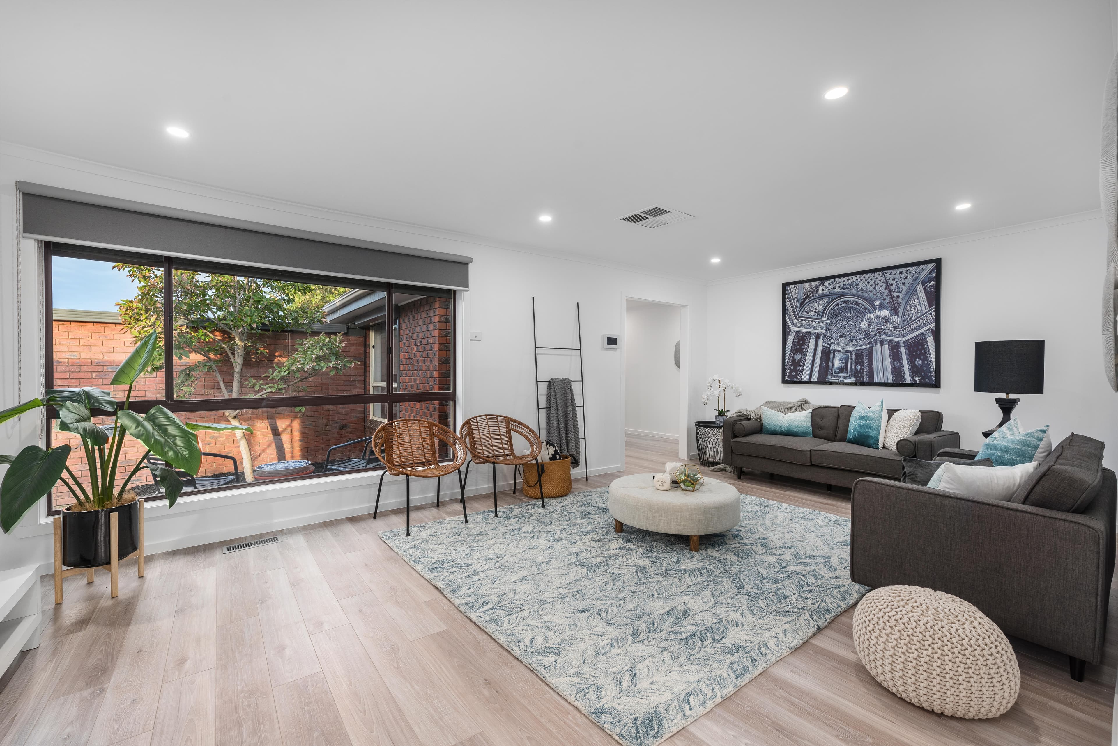 10 Apsley Court, Mill Park VIC 3082, Mill Park - Thumbnail 2
