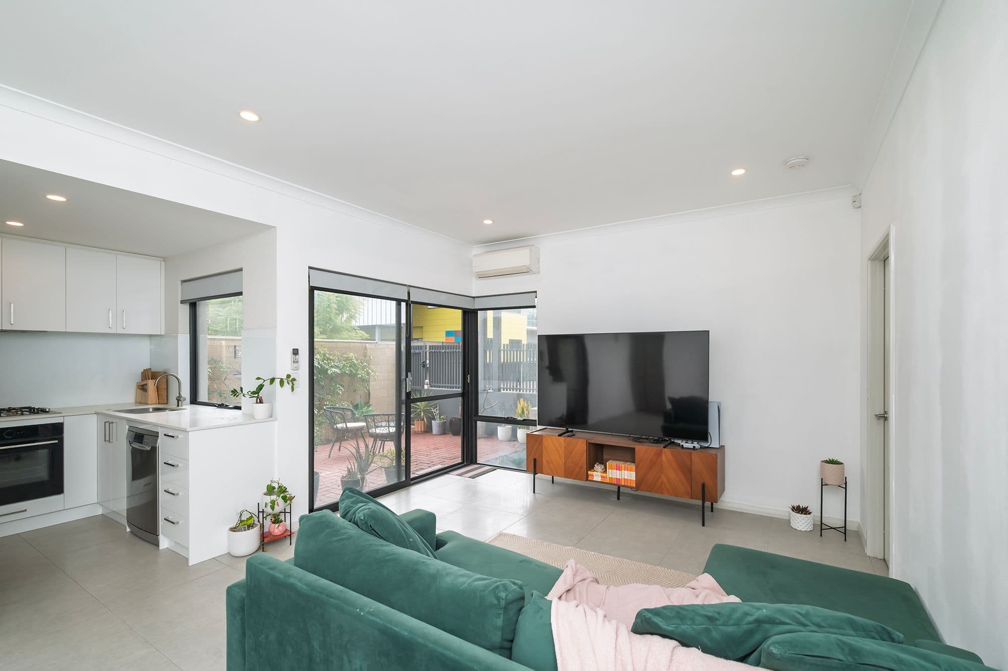 1/25 Eighth Avenue, Maylands WA 6051, Maylands - Thumbnail 3