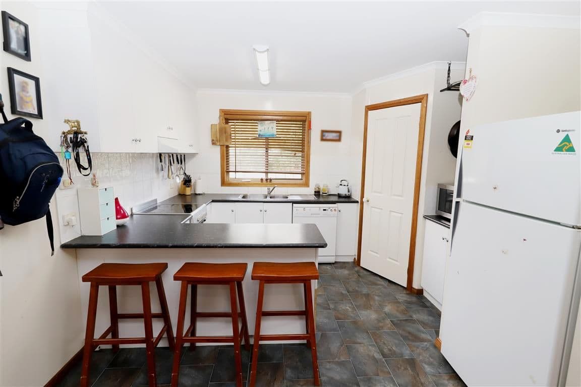 18a Quartz Street, Adelong NSW 2729, Adelong - Thumbnail 5