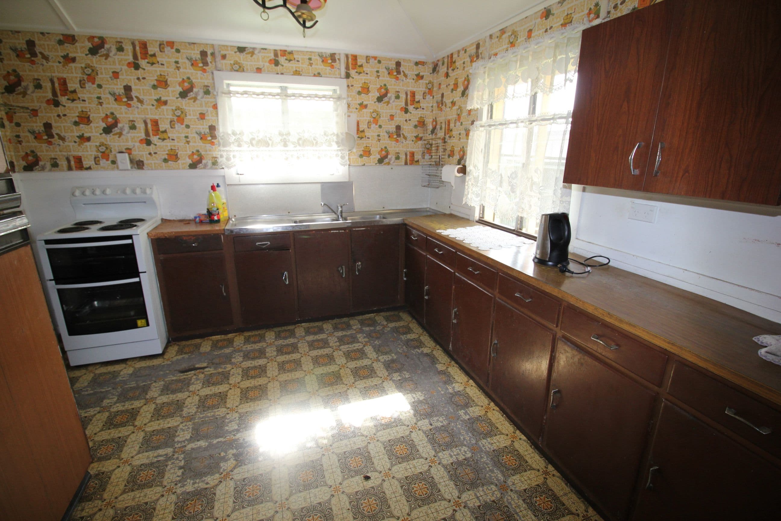 12 George Street, Ingham QLD 4850, Ingham - Thumbnail 2
