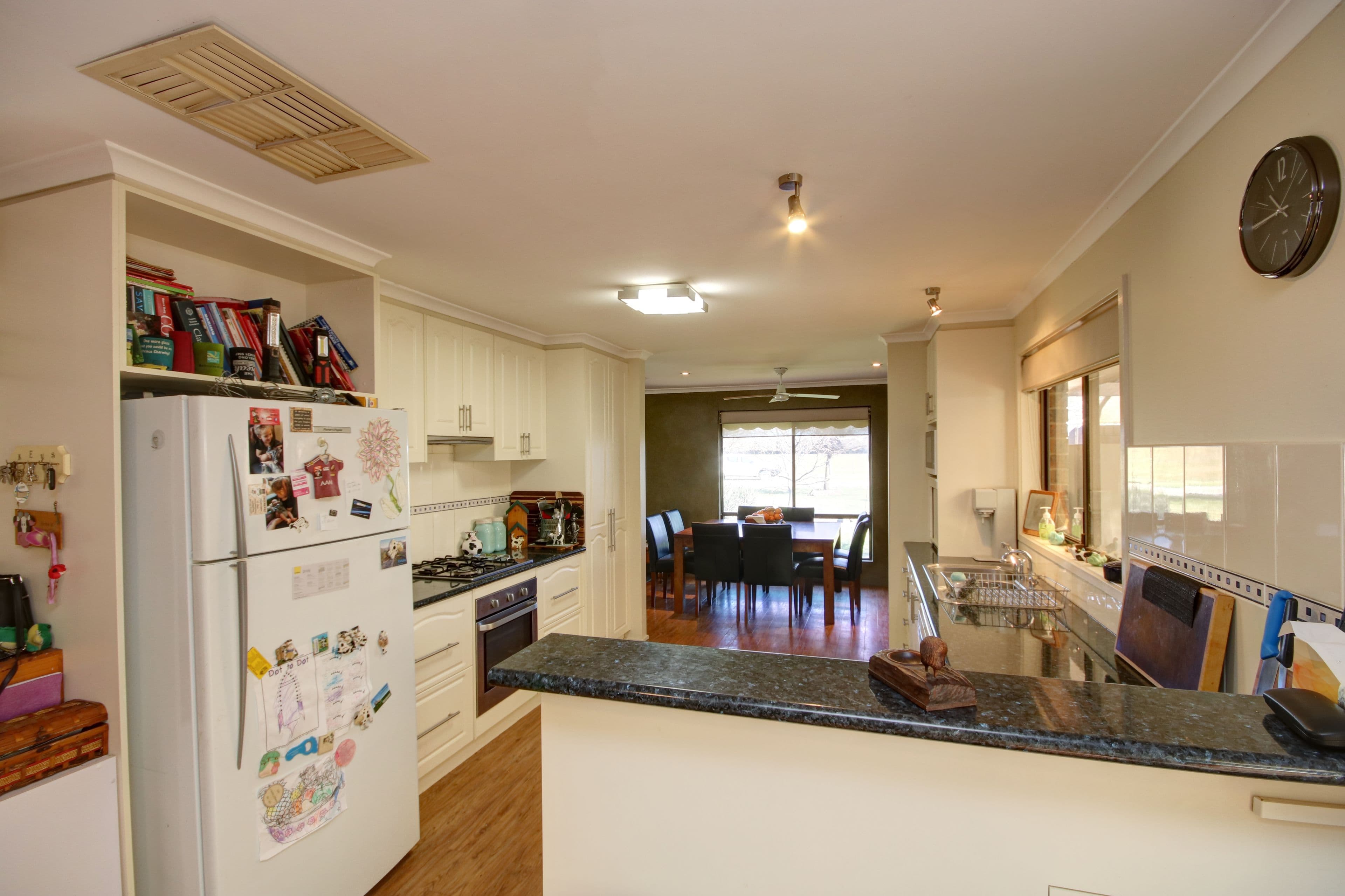 19 Hotham Street, Rochester VIC 3561, Rochester - Thumbnail 3