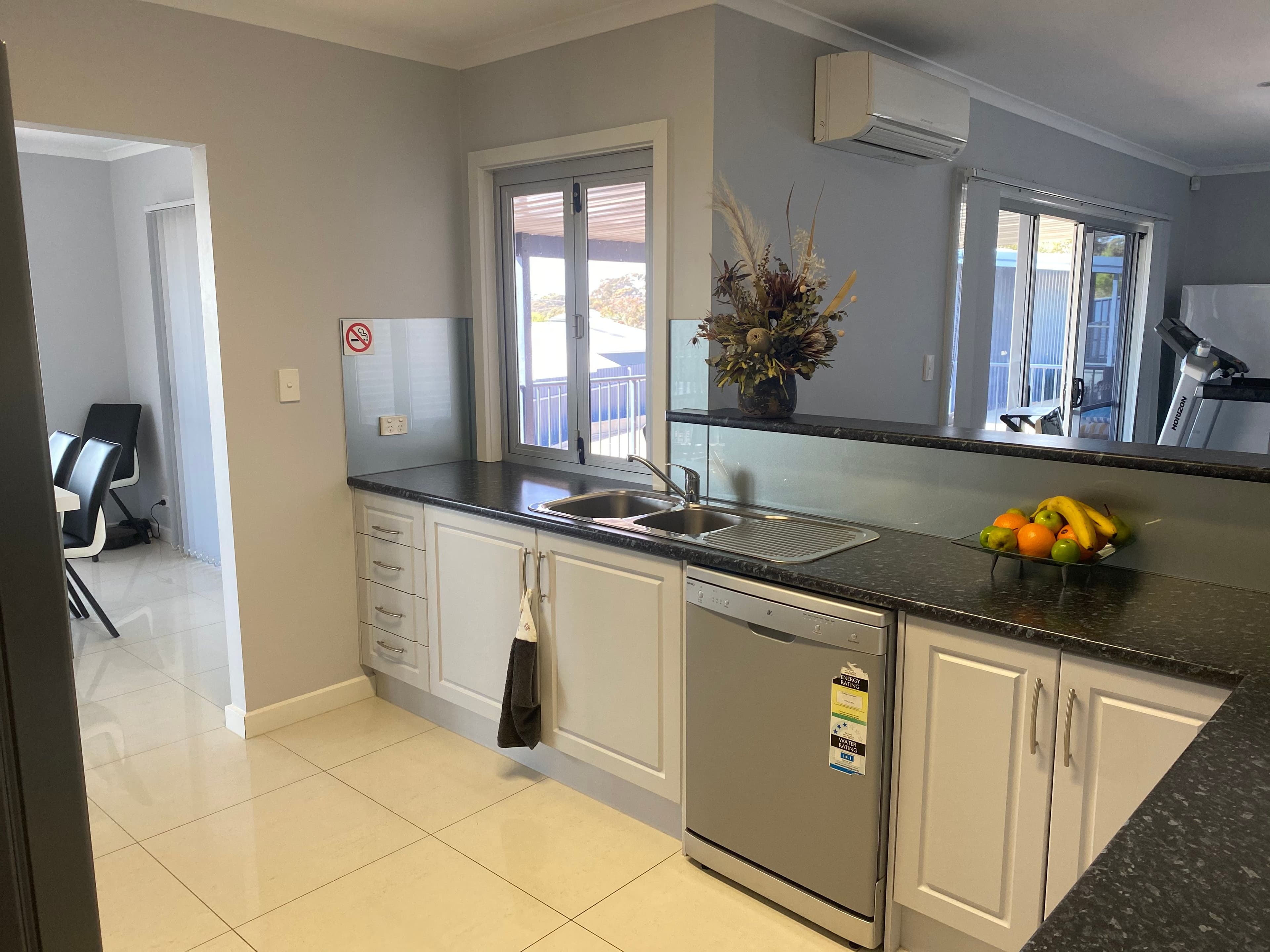 118 Happy Valley Road, Port Lincoln SA 5606, Port Lincoln - Thumbnail 5