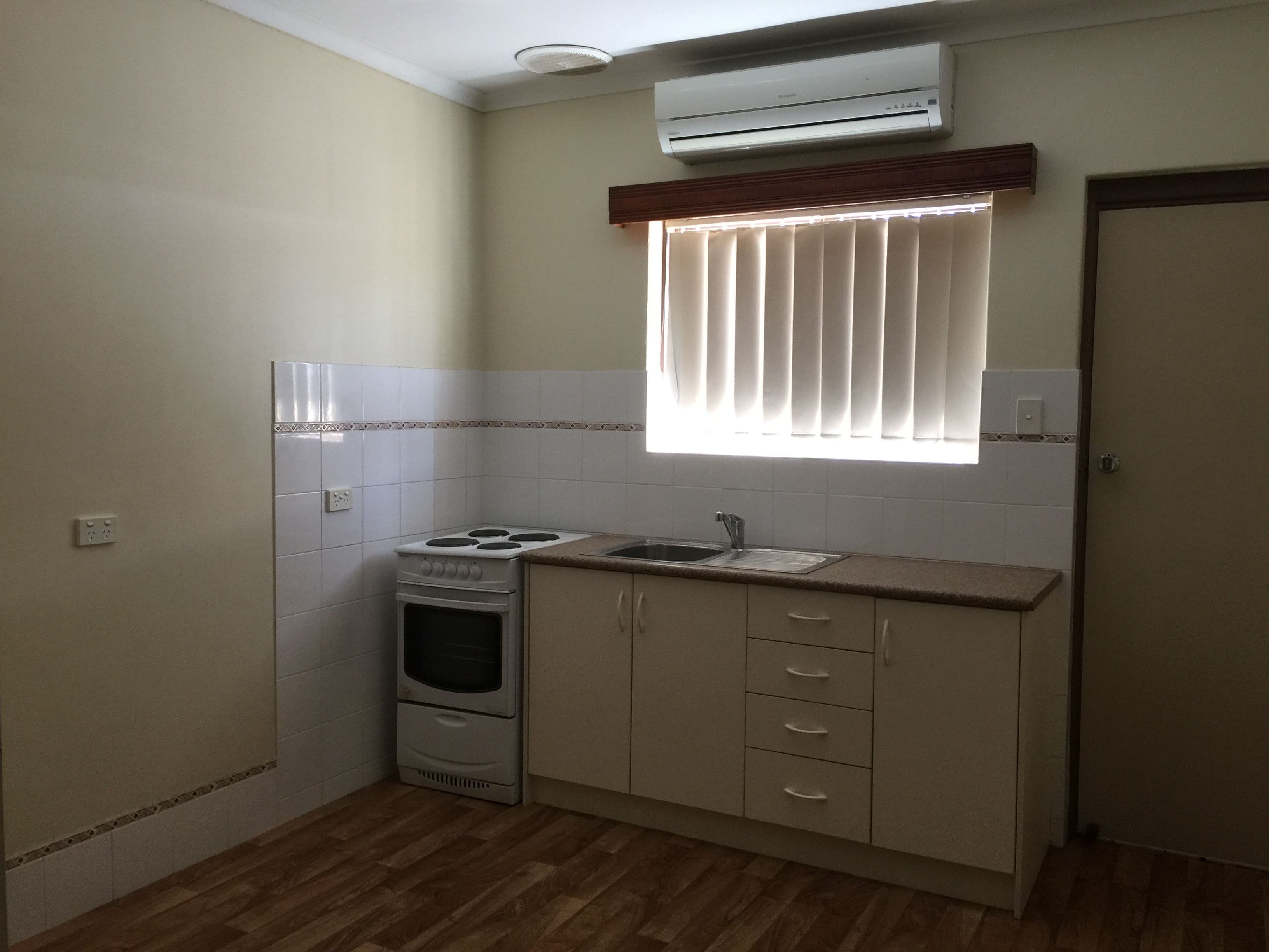 4/26 McRitchie Crescent, Whyalla Stuart SA 5608, Whyalla Stuart - Thumbnail 4