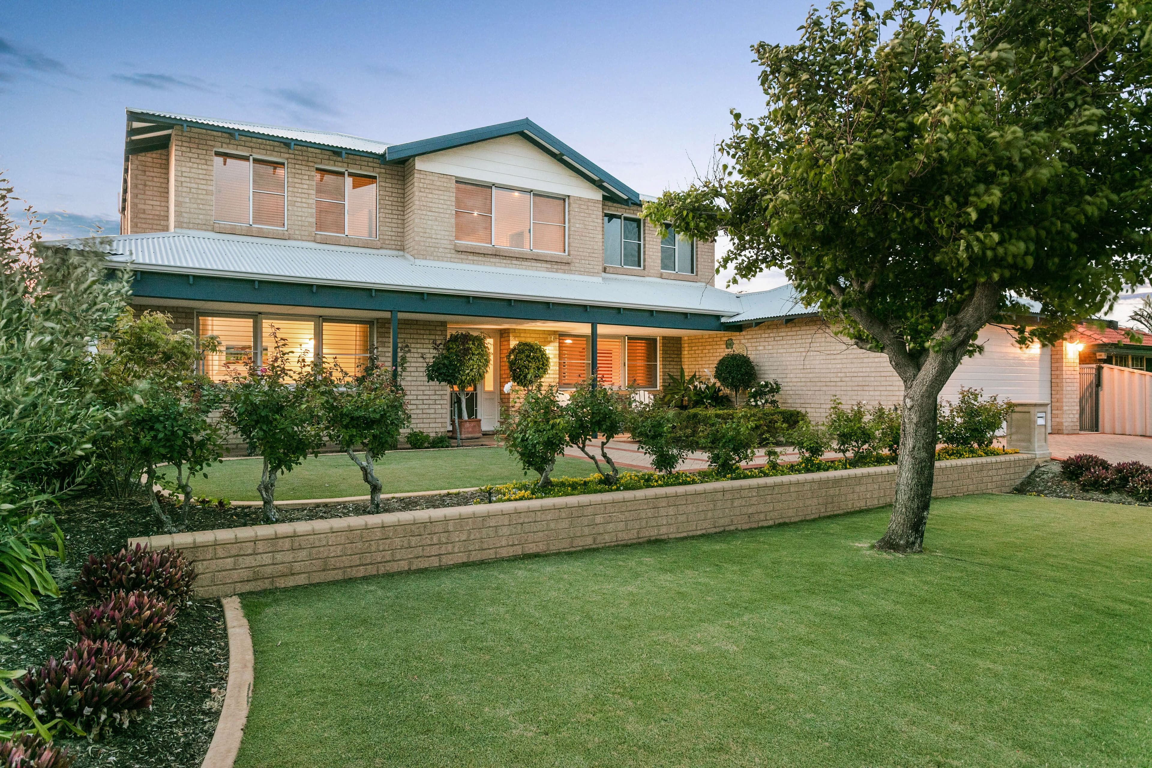 11 Anaconda Place, Sorrento WA 6020, Sorrento - Thumbnail 2