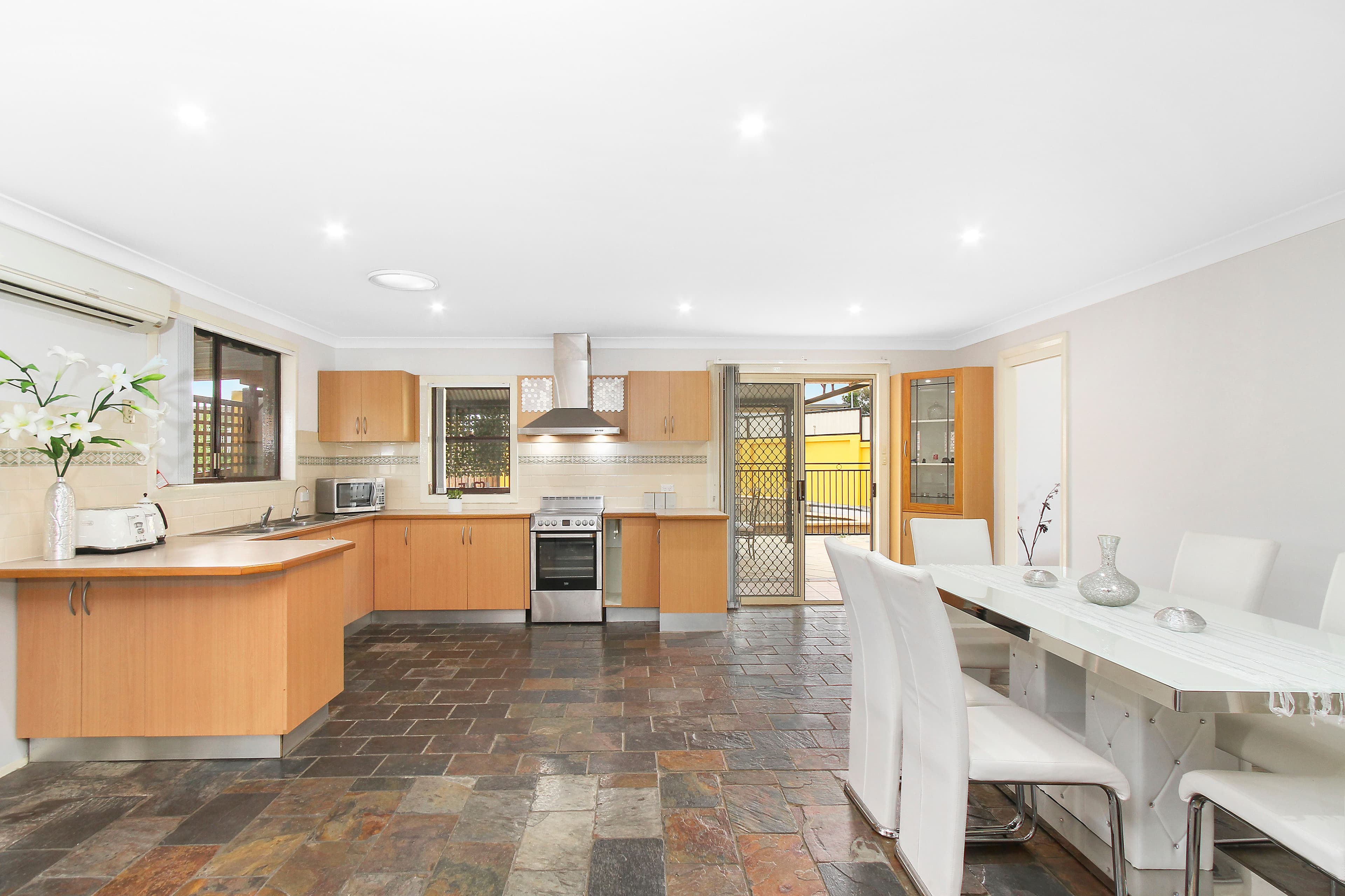 20 Berry Street, Prairiewood - Thumbnail 2