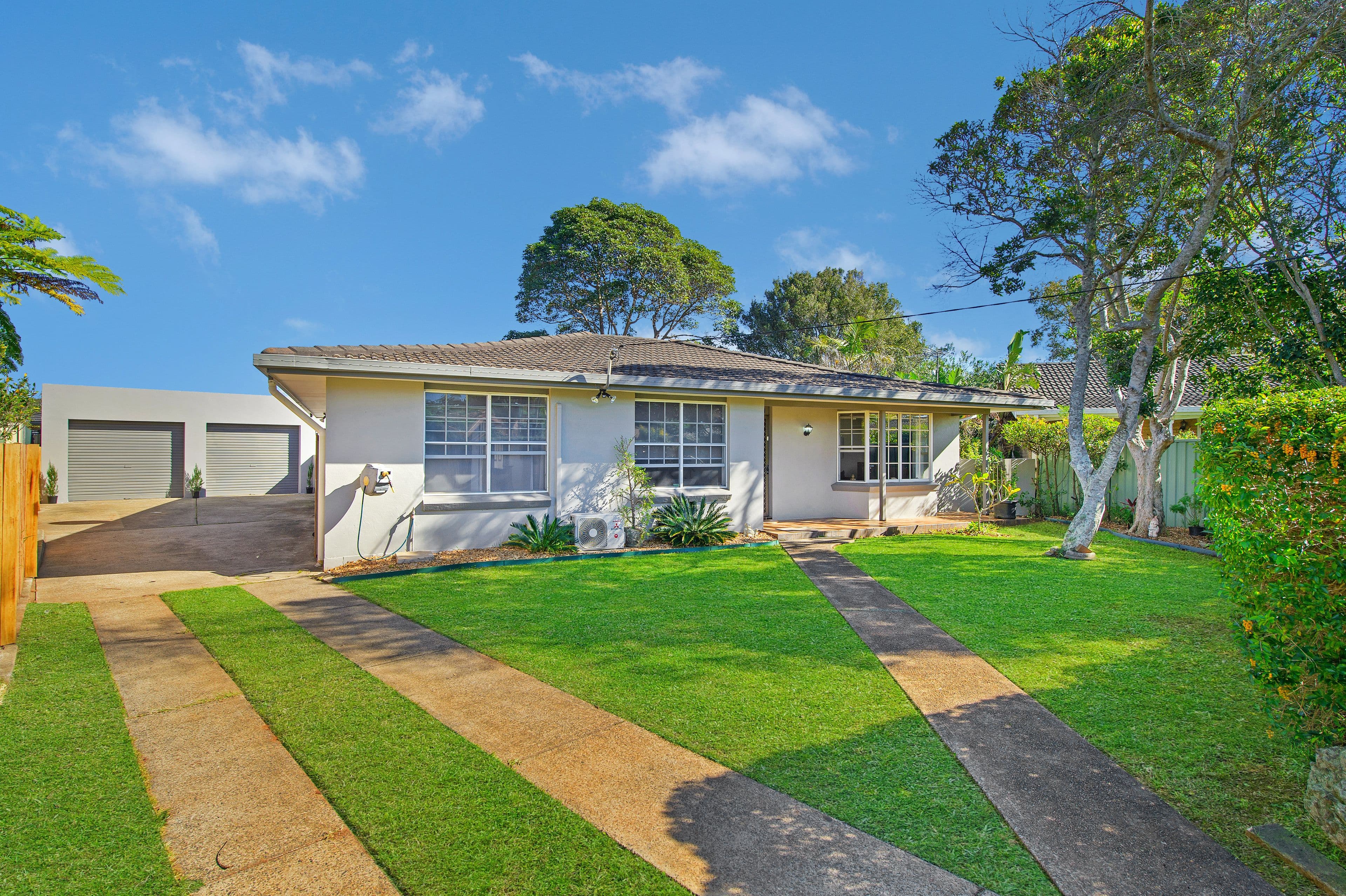 11 Camira Close, Port Macquarie - Image 1