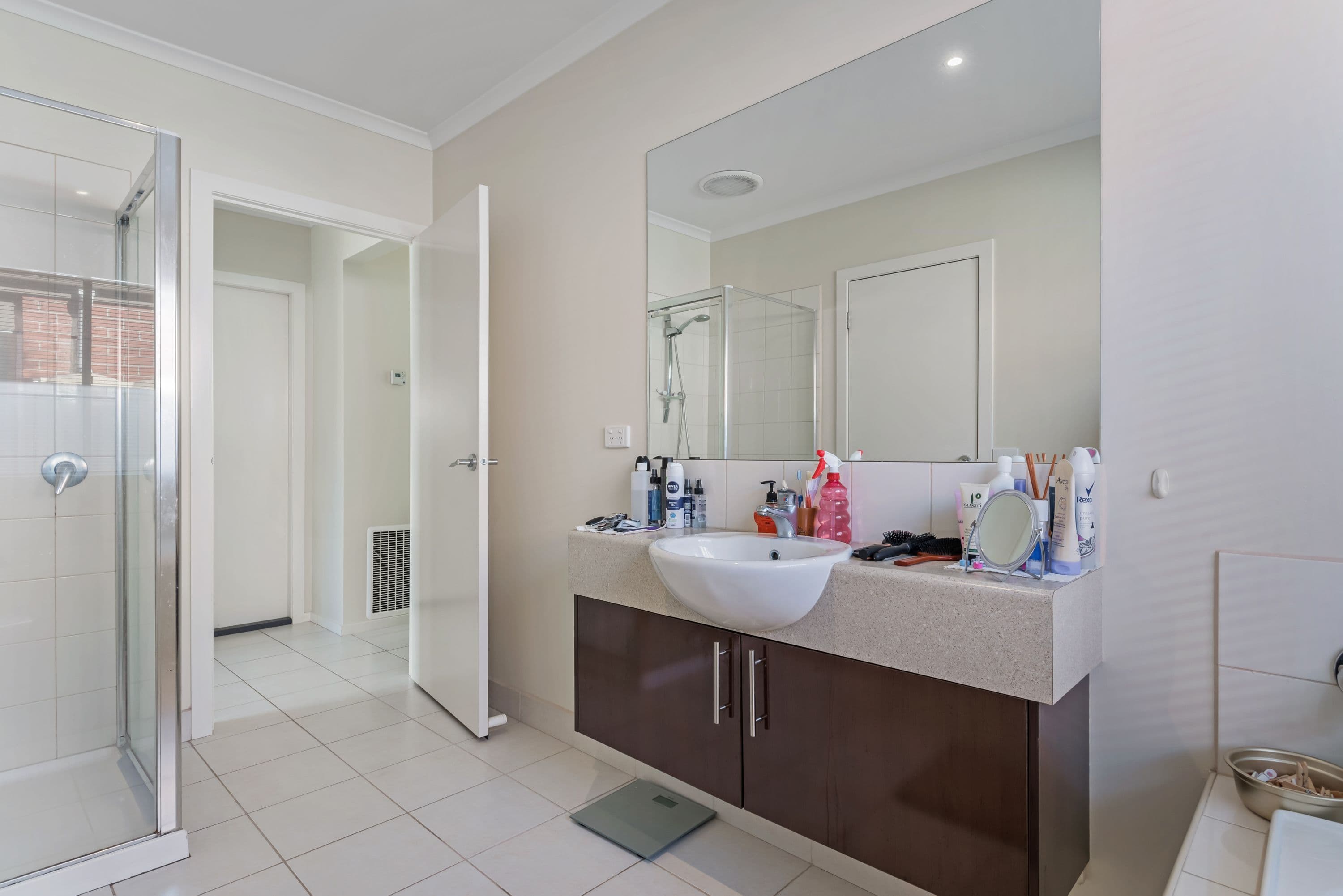 8 Strathvea Lane, Caroline Springs VIC 3023, Caroline Springs - Thumbnail 6