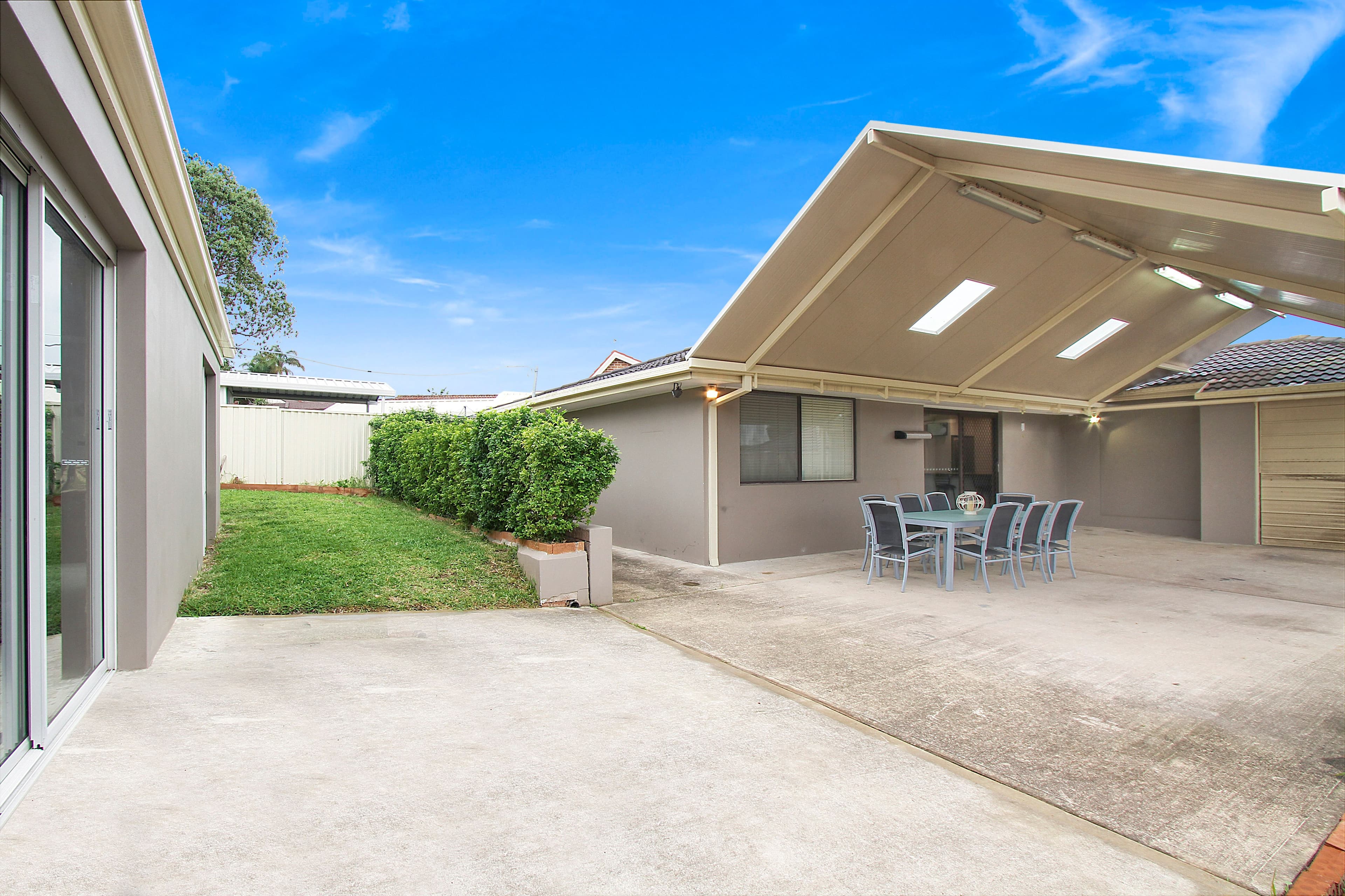 2 Bellette Close, Abbotsbury - Image 1
