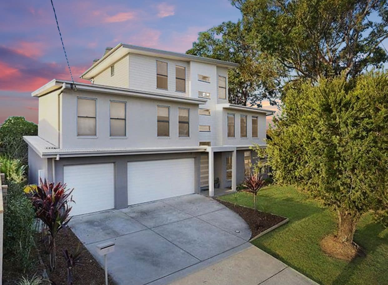 3 Fourth Avenue, Labrador QLD 4215, Labrador - Image 1